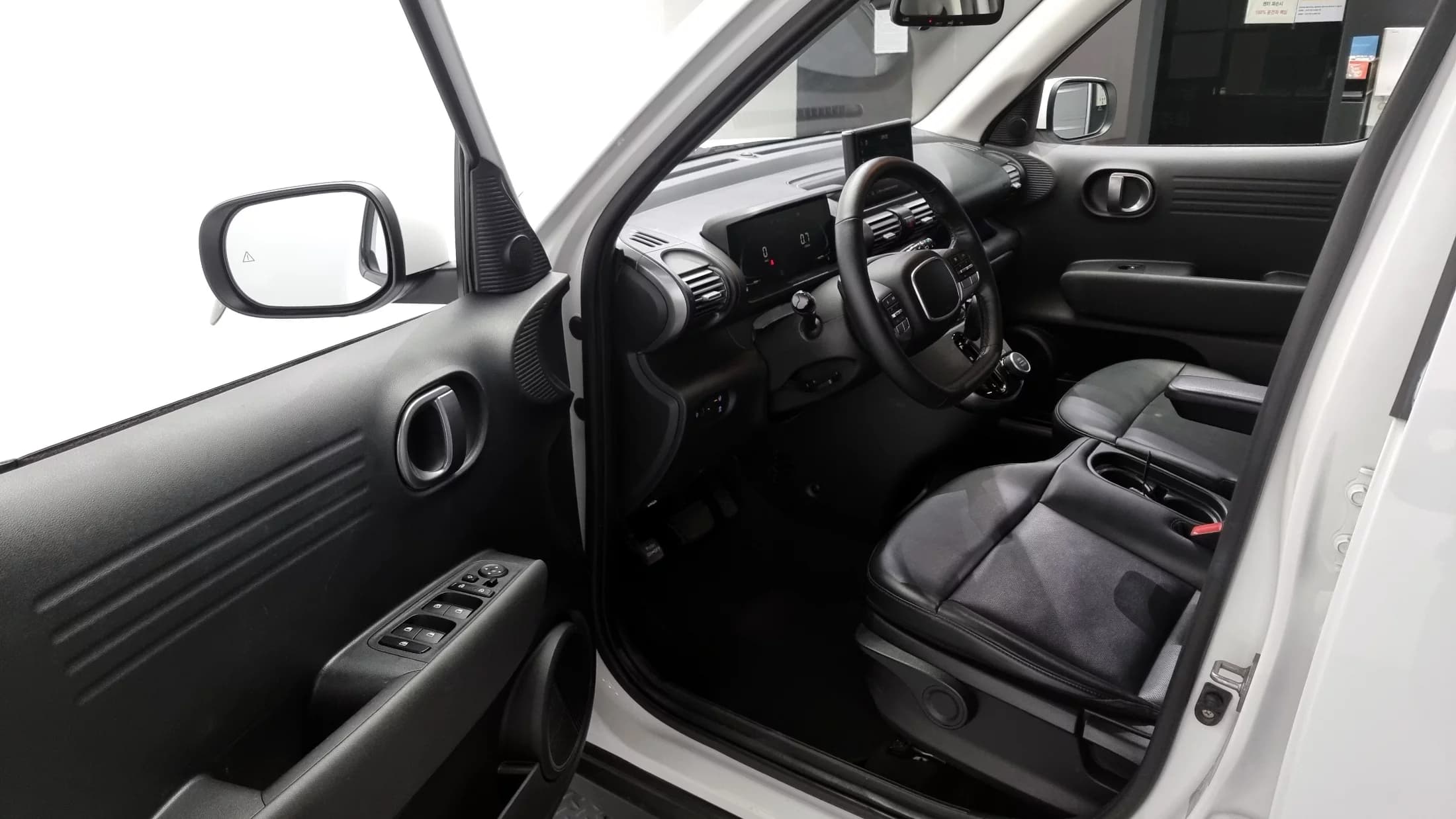 Hyundai Casper Inspiration, 2022 г. 79276 км. — фото 10