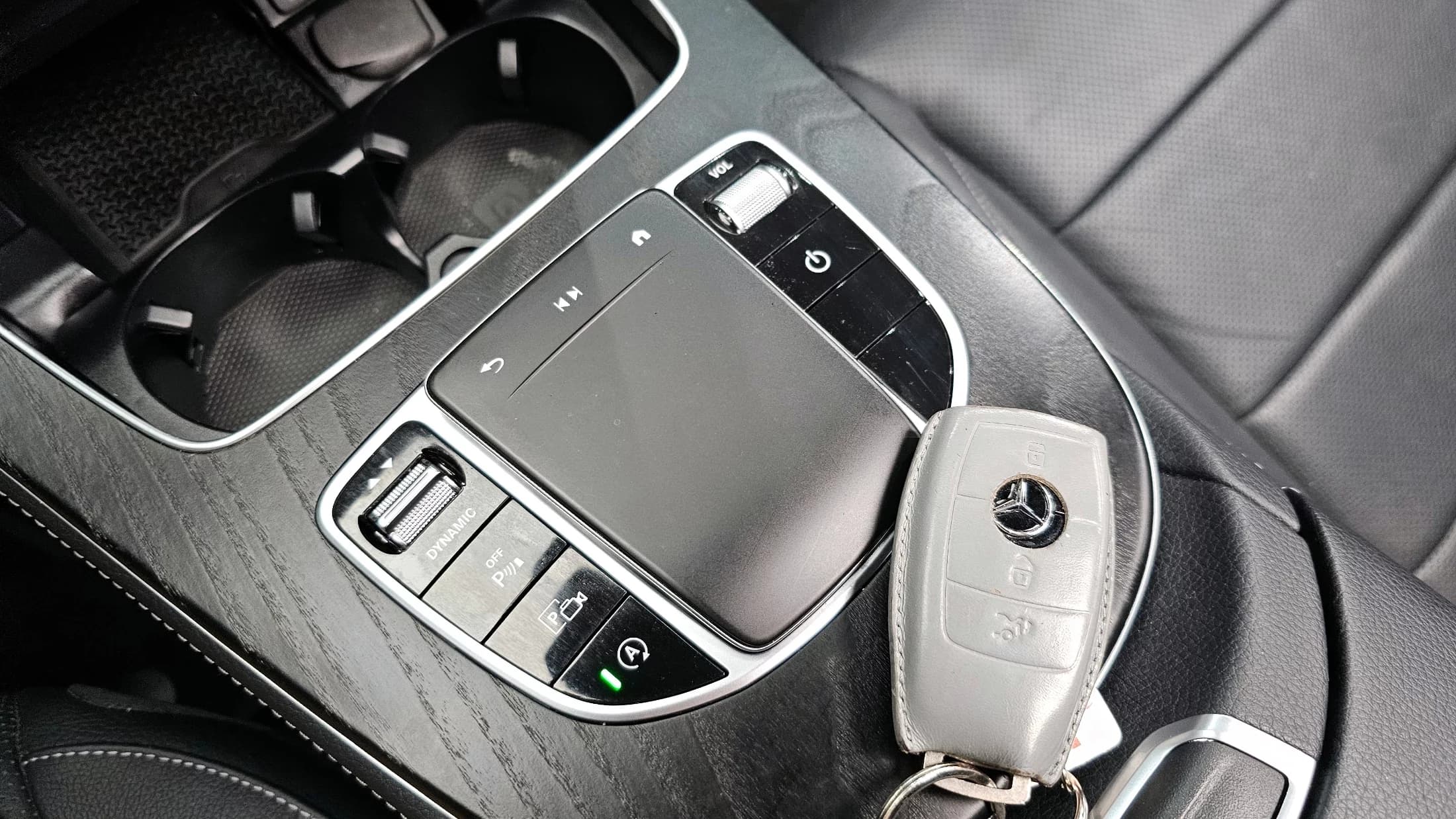 Mercedes-Benz E-Class E220d 4MATIC AMG Line, 2022 г. 91581 км. — фото 18