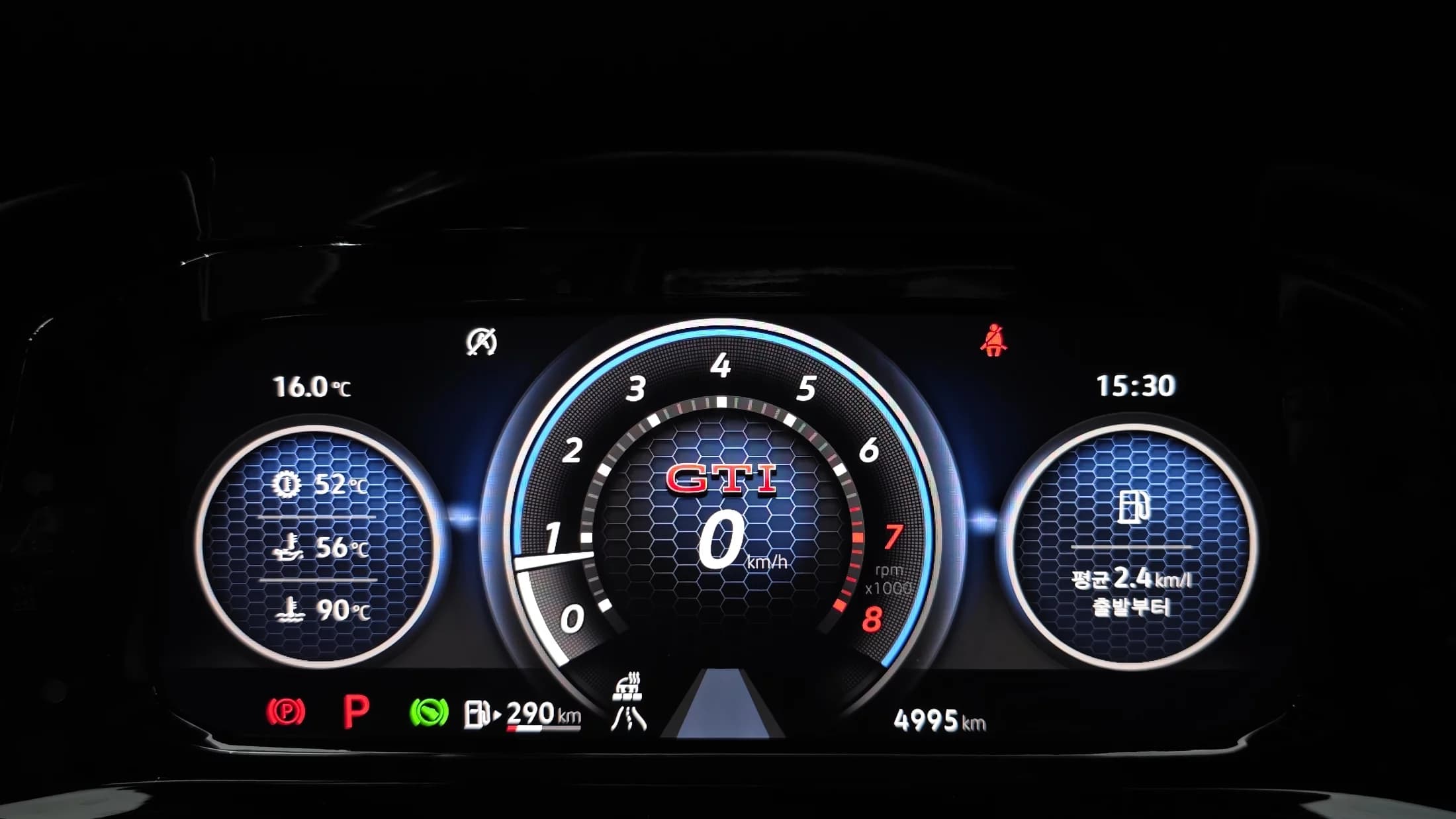 Volkswagen GOLF 2.0 GTI, 2024 г. 5107 км. — фото 8