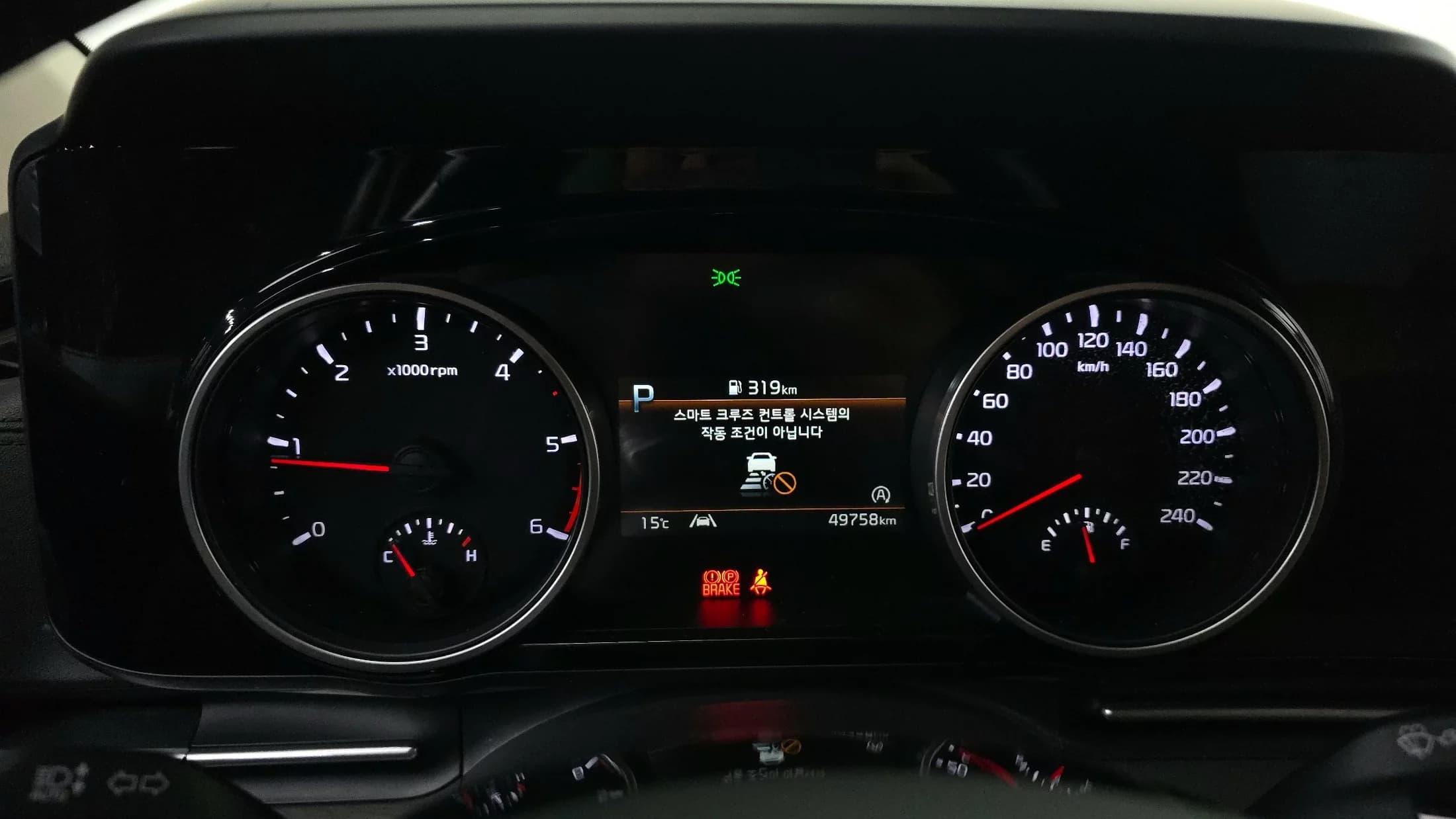Kia Carnival 9-Seater Prestige, 2021 г. 49758 км. — фото 8