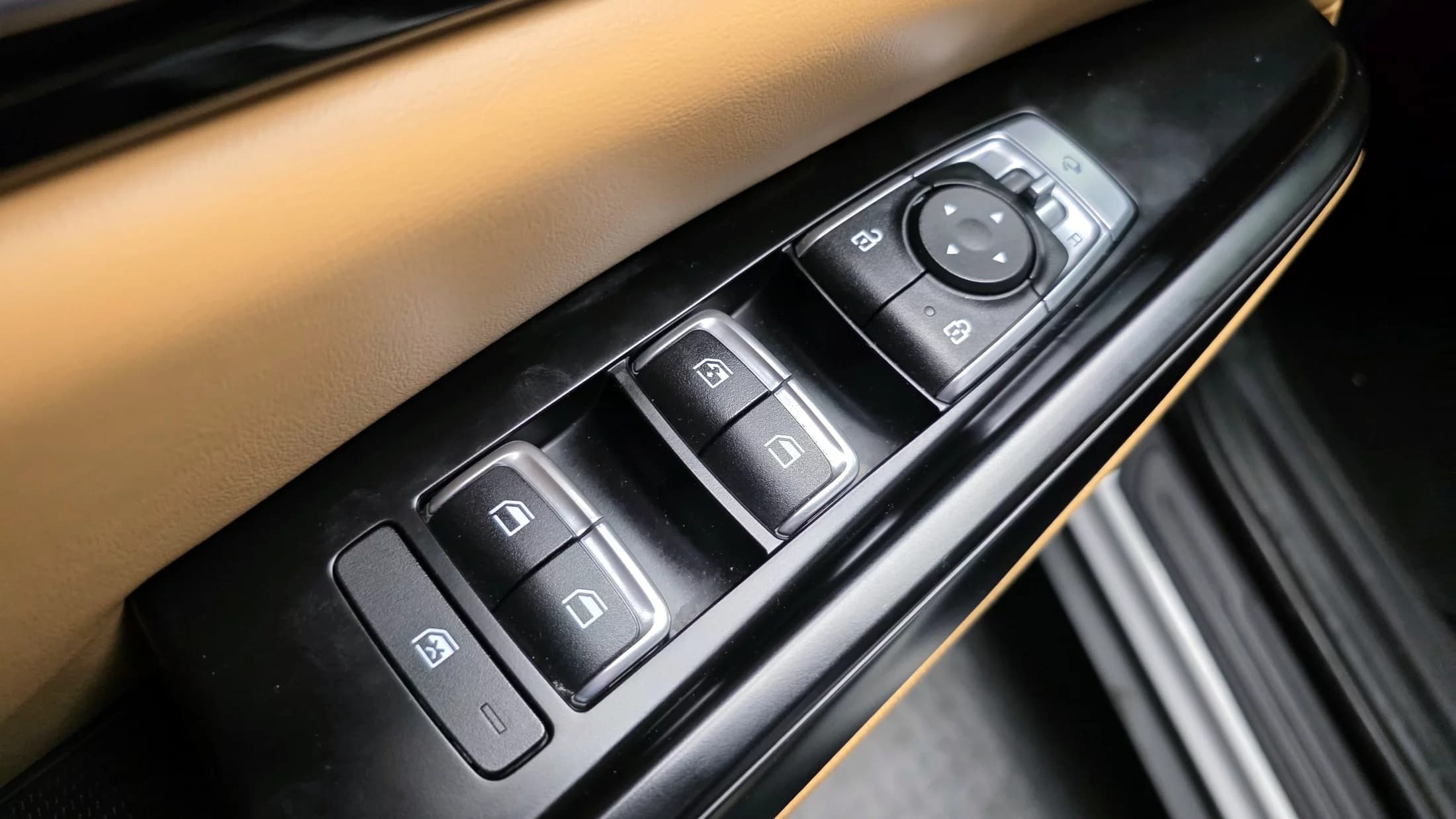 Kia Carnival Gasoline 9-Seater Prestige, 2022 г. 81549 км. — фото 14