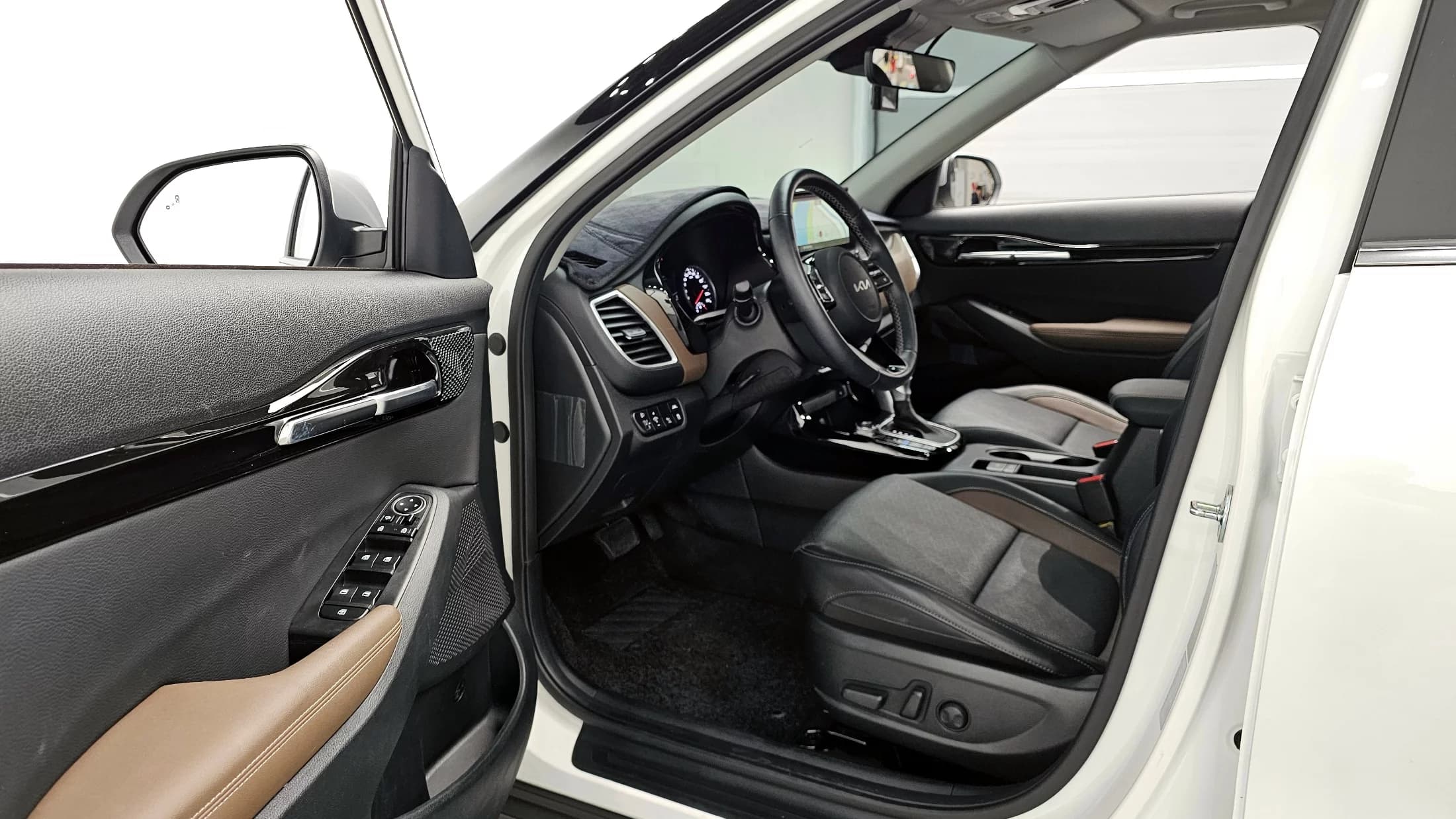Kia Seltos Gasoline 1.6 Turbo 2WD Gravity, 2021 г. 27902 км. — фото 12