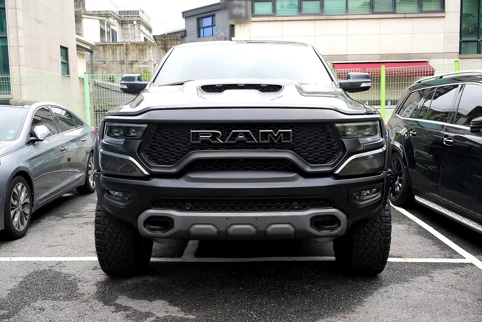 Dodge RAM 6.2, 2022 г. 27128 км. — фото 3