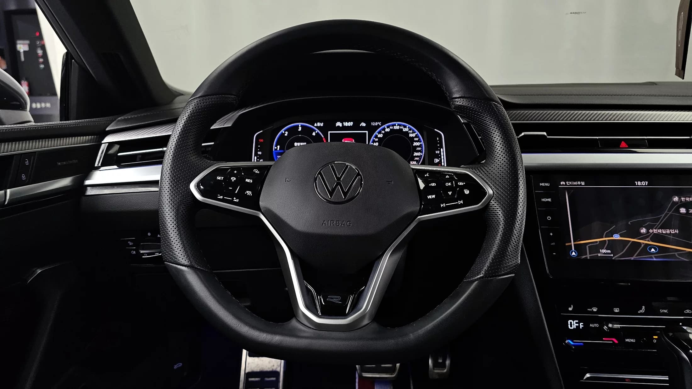 Volkswagen ARTEON 2.0 TDI R-LIINE 4Motion, 2022 г. 50582 км. — фото 13