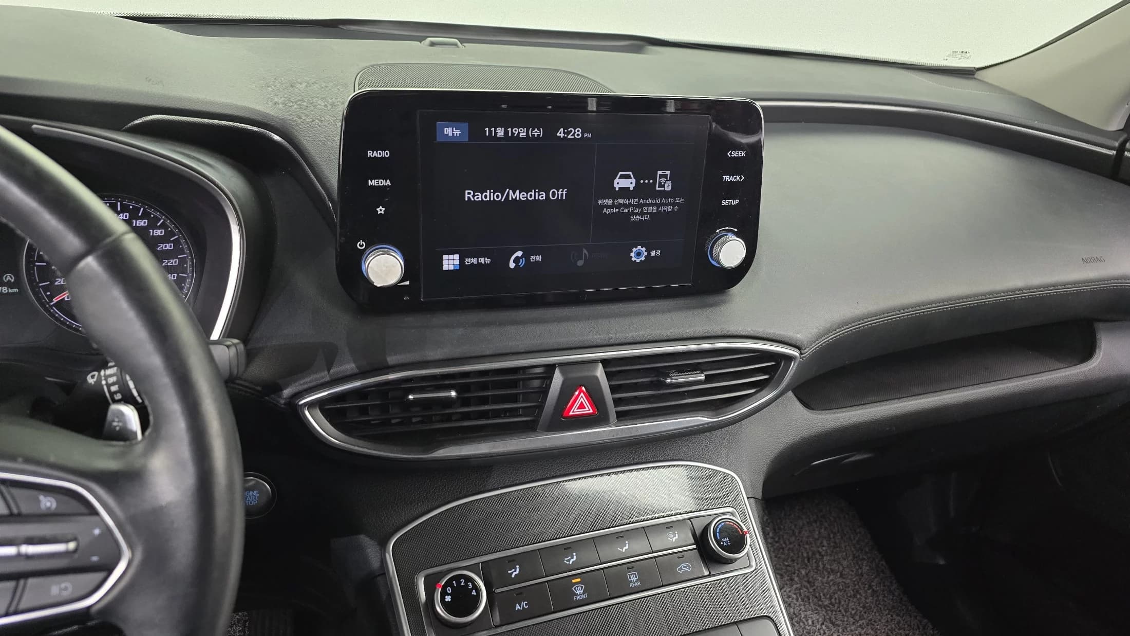 Hyundai Santa Fe Diesel 2.2 2WD Premium Choice, 2021 г. 66015 км. — фото 14