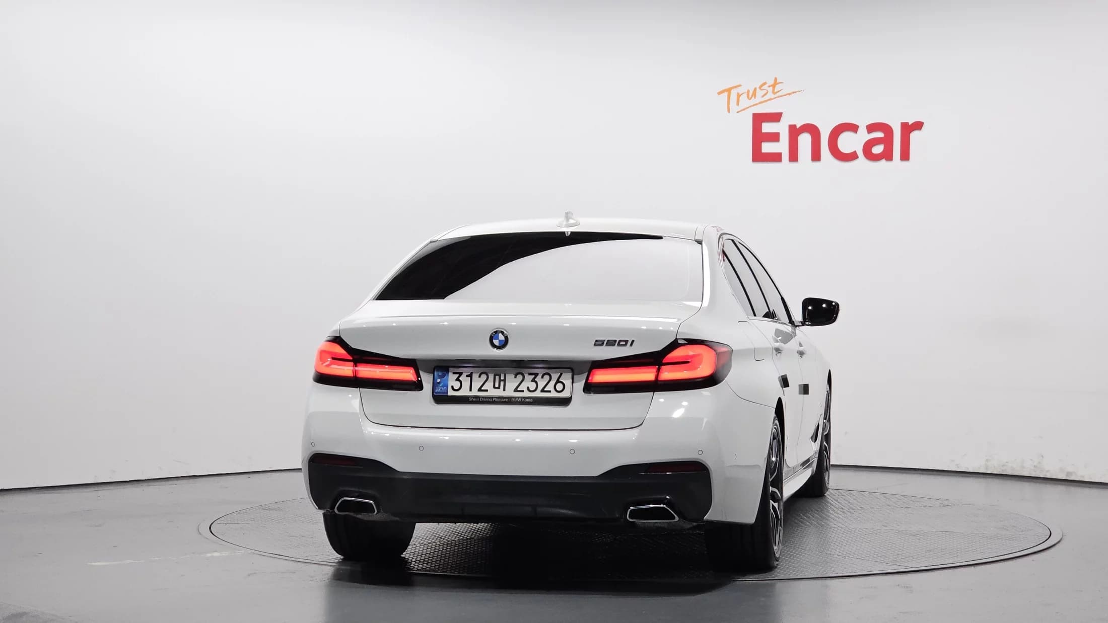 BMW 5-Series 520i M Sport, 2022 г. 39664 км. — фото 4