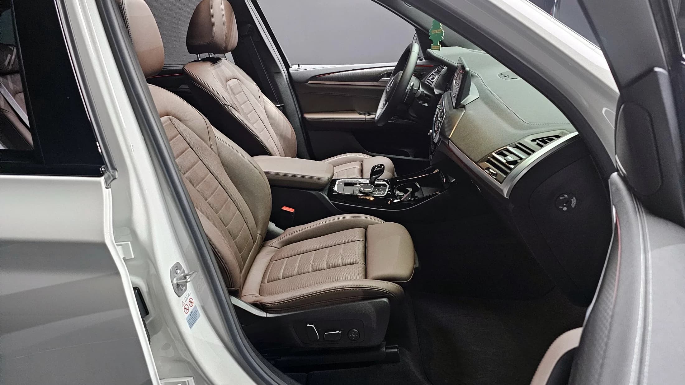 BMW X3 xDrive 20i M Sports Pro, 2023 г. 15159 км. — фото 10
