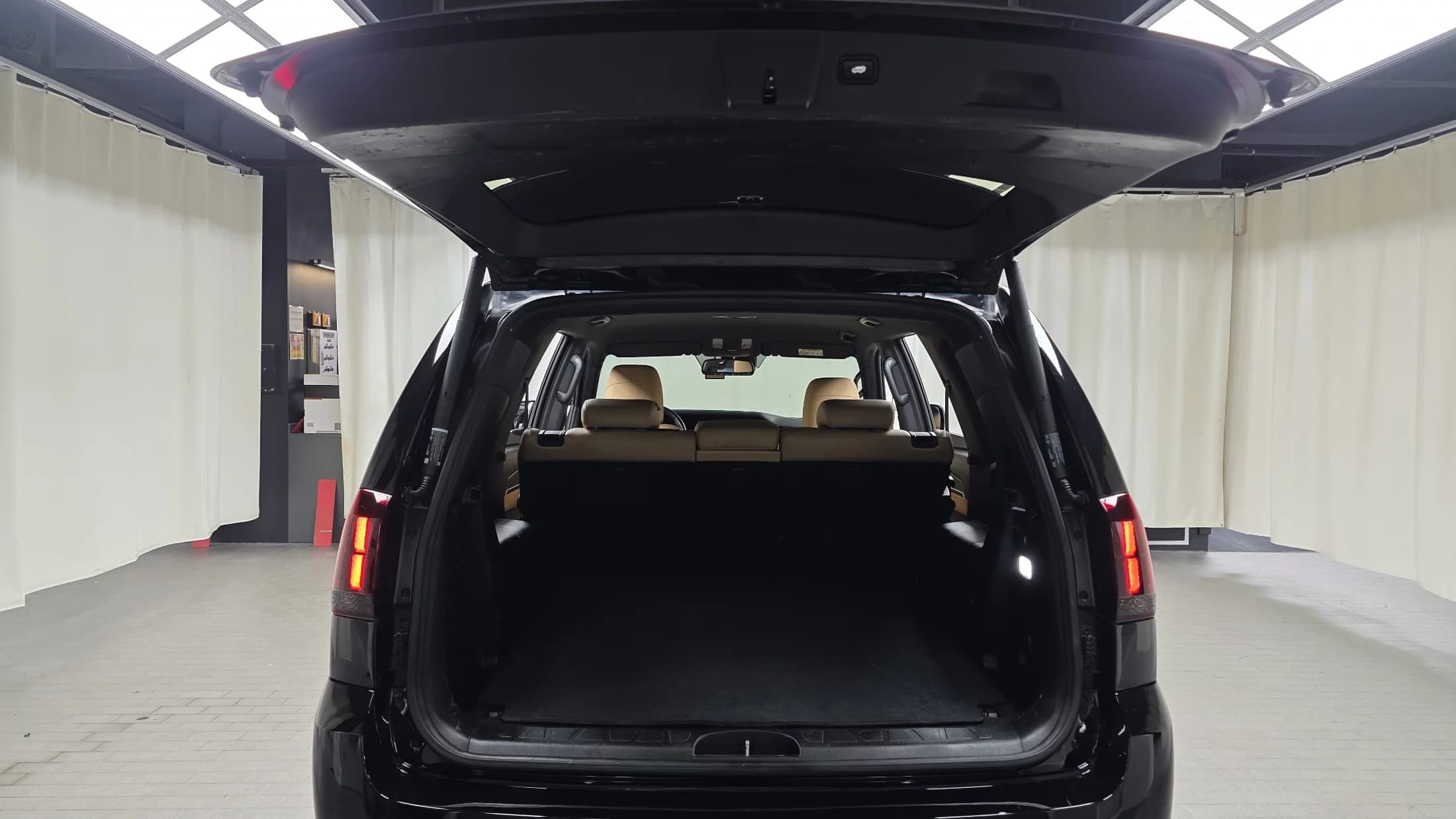 Kia Mohave Diesel 3.0 4WD 5-Seater Masters, 2021 г. 167572 км. — фото 20