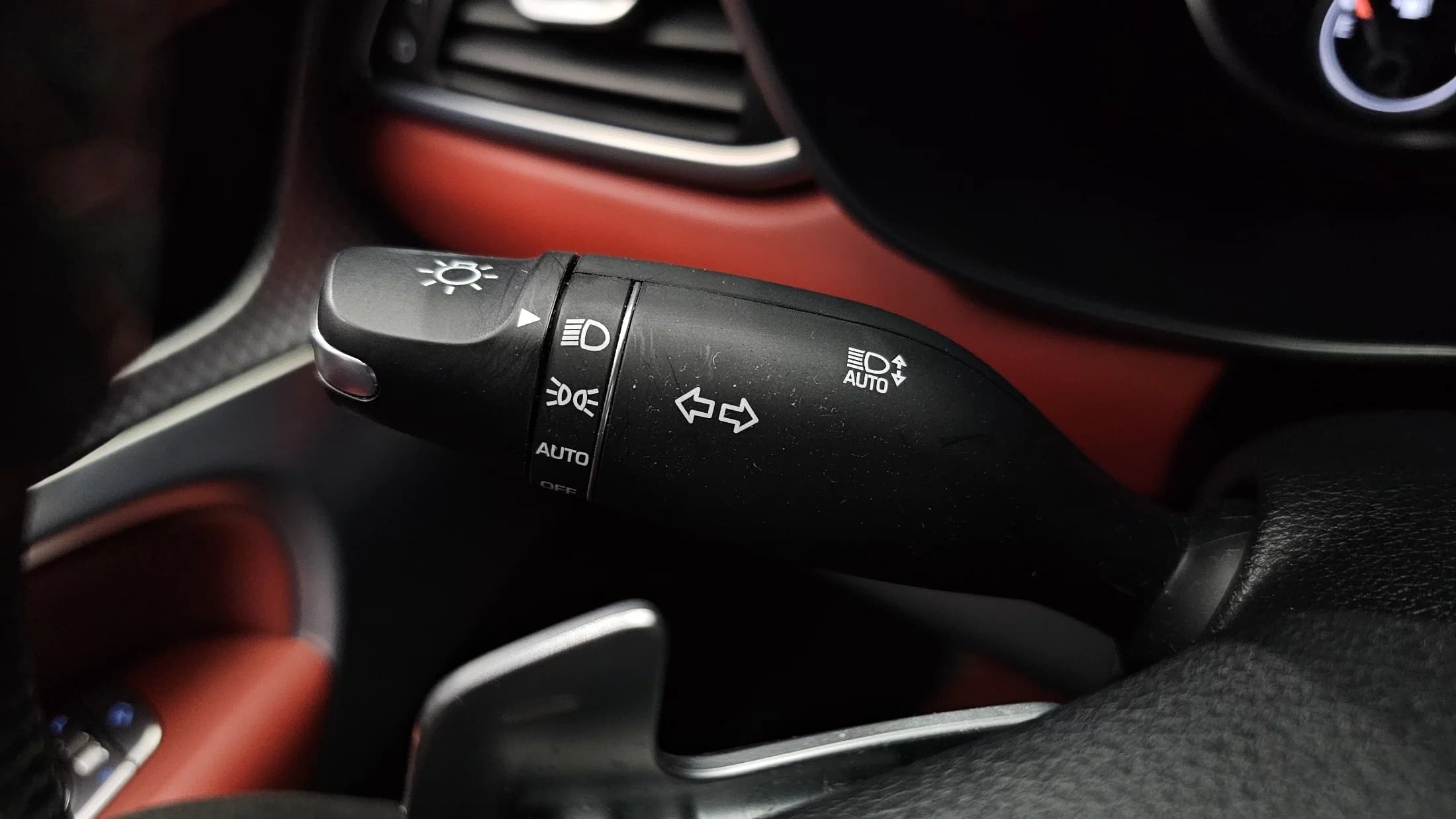 Genesis G70 Gasoline 2.0T 2WD, 2021 г. 59551 км. — фото 17