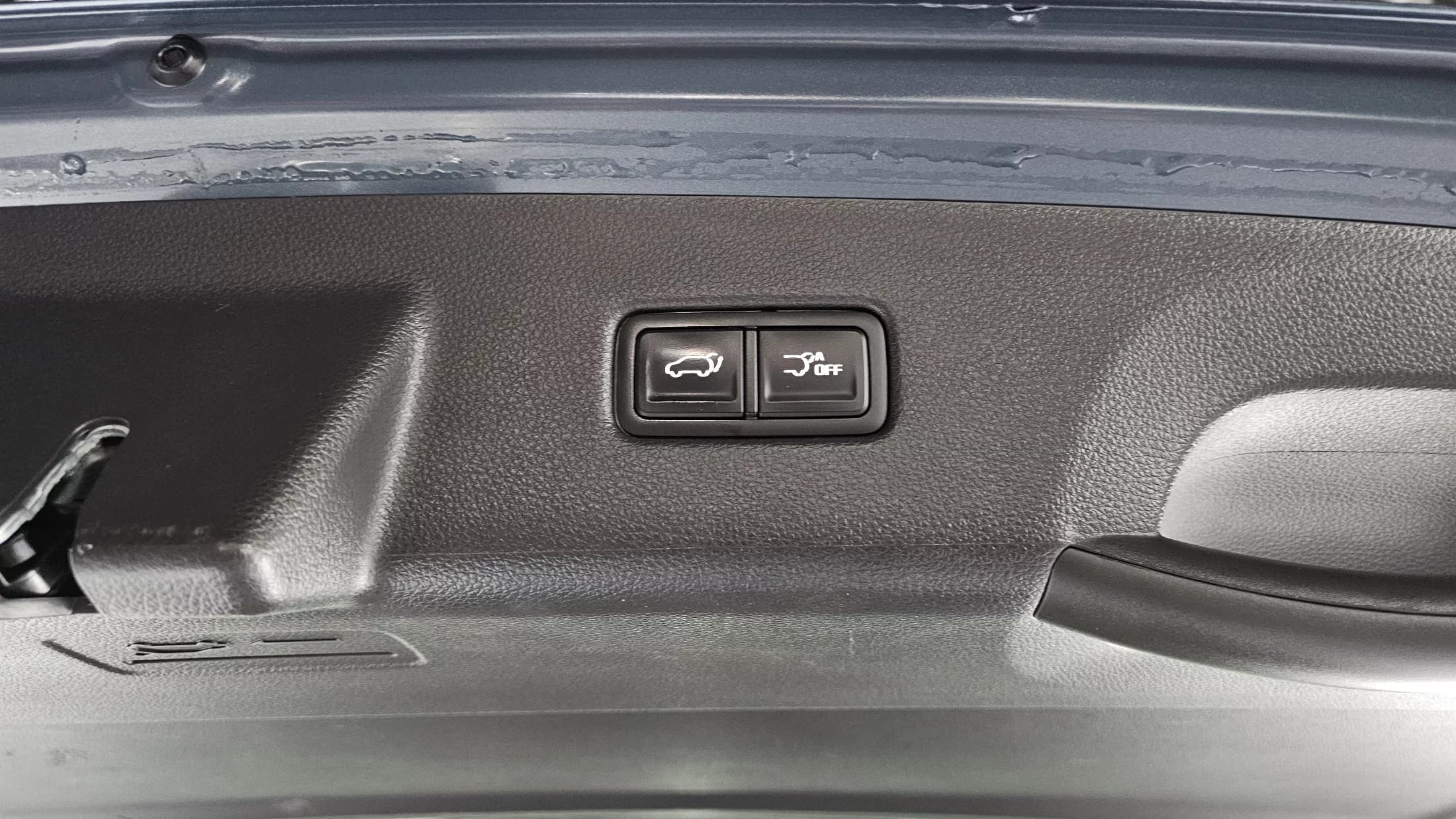 Kia Carnival 9-Seater Signature, 2023 г. 25563 км. — фото 20