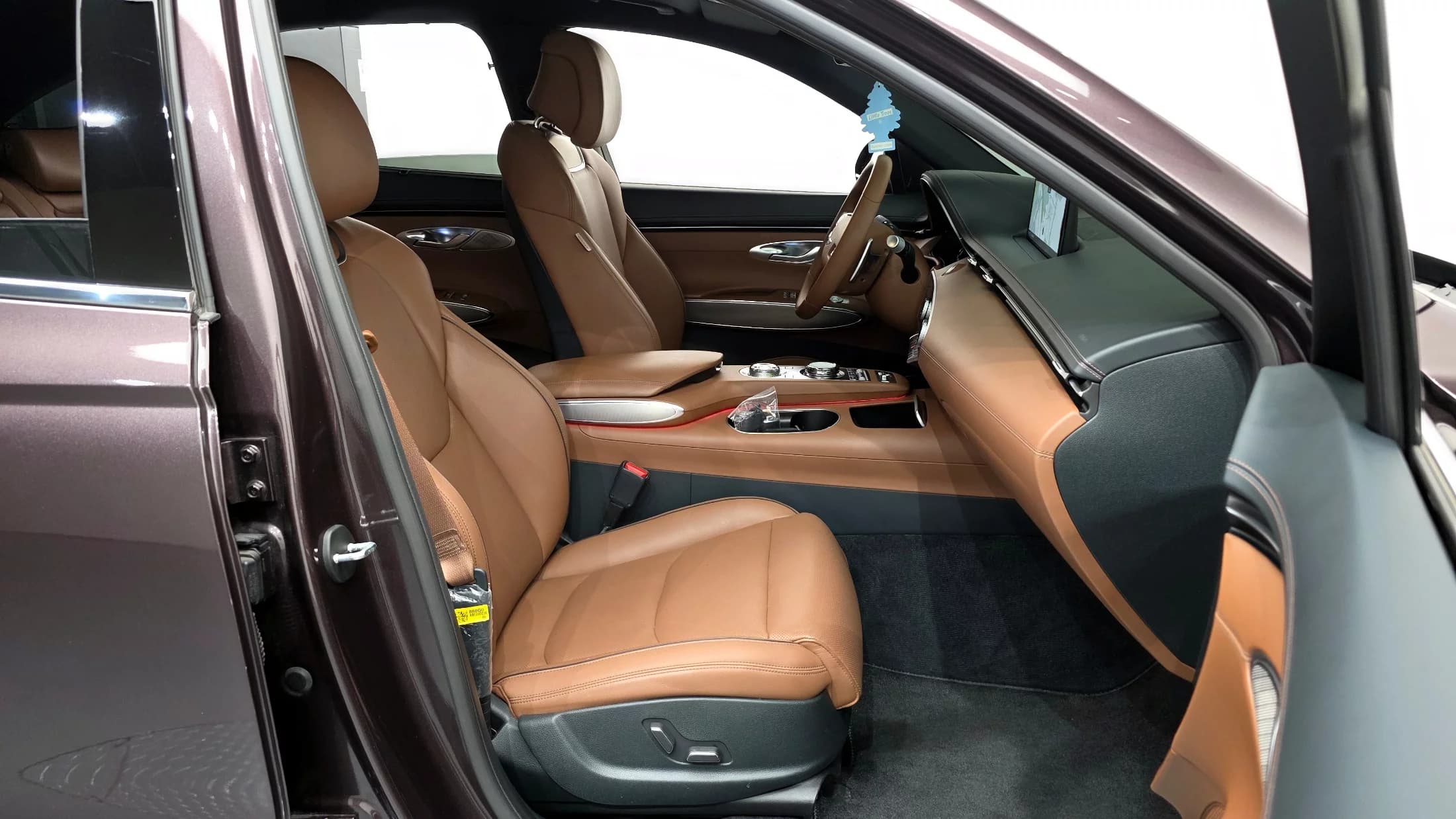 Genesis GV70 2.5T Gasoline AWD, 2021 г. 40612 км. — фото 11