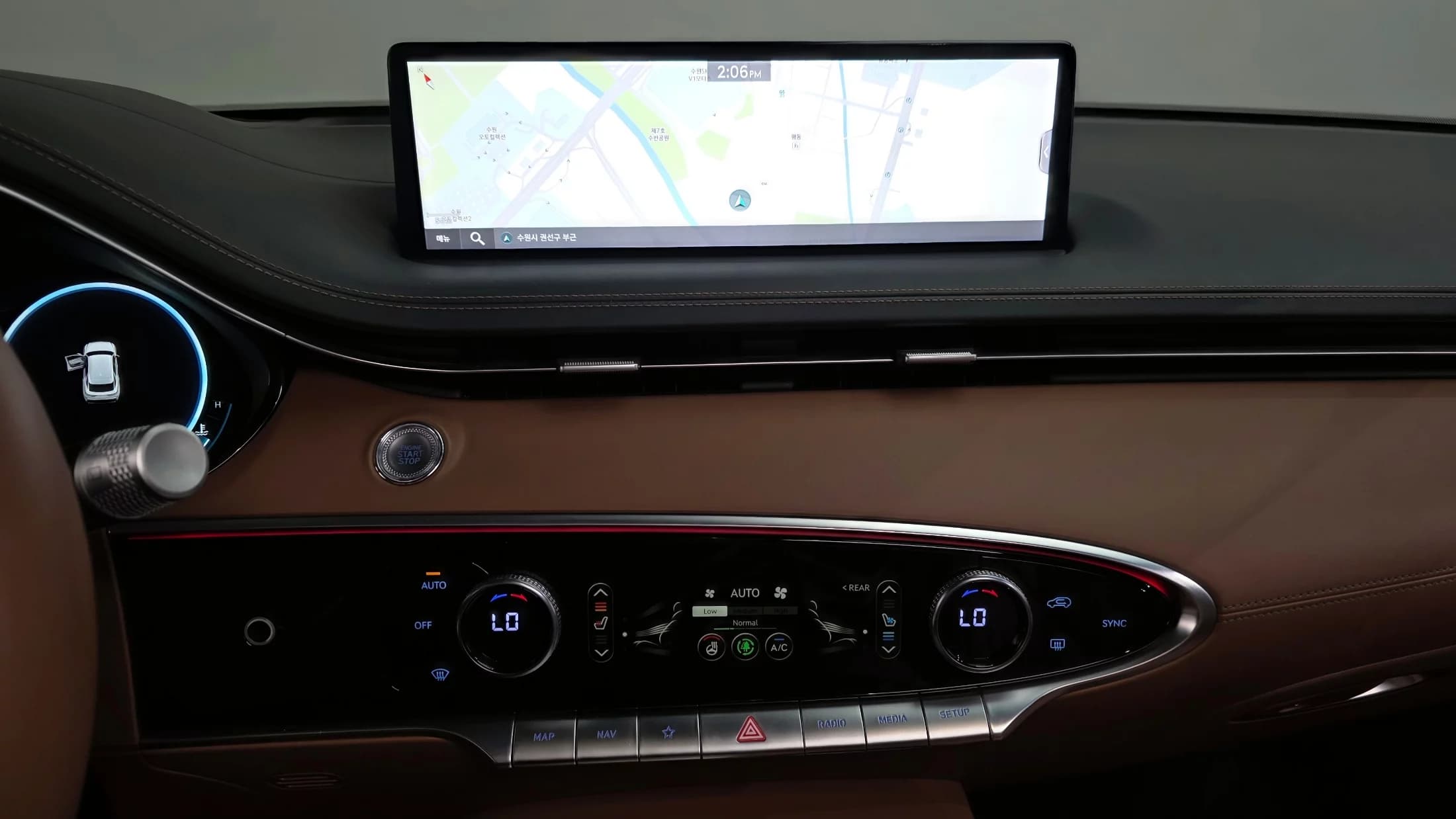 Genesis GV70 2.5T Gasoline AWD, 2021 г. 40612 км. — фото 14