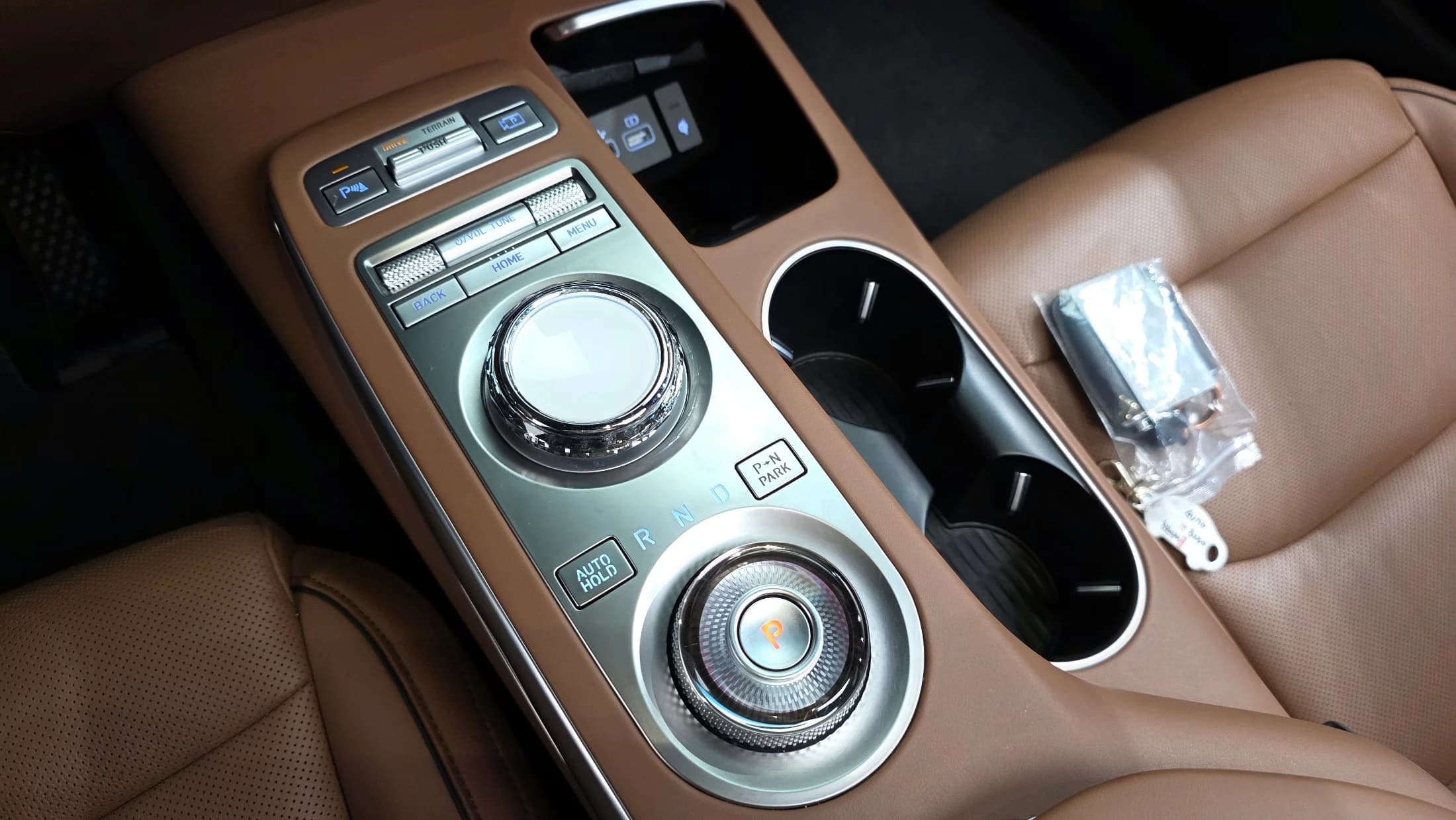Genesis GV70 2.5T Gasoline AWD, 2021 г. 40612 км. — фото 9