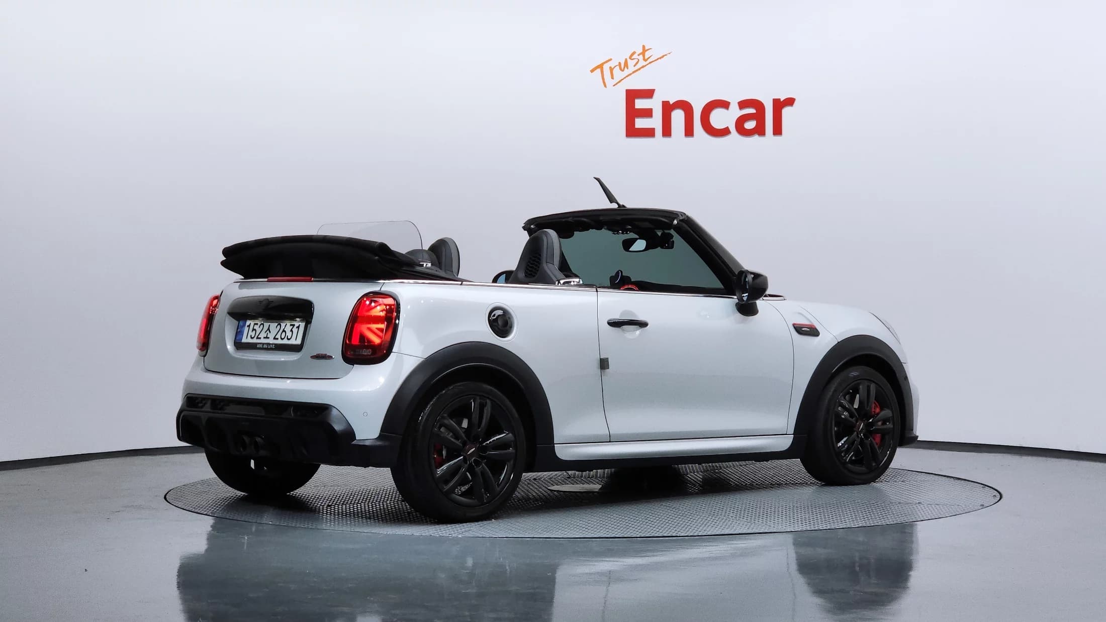 MINI Cooper Convertible JCW 3rd, 2021 г. 51192 км. — фото 2