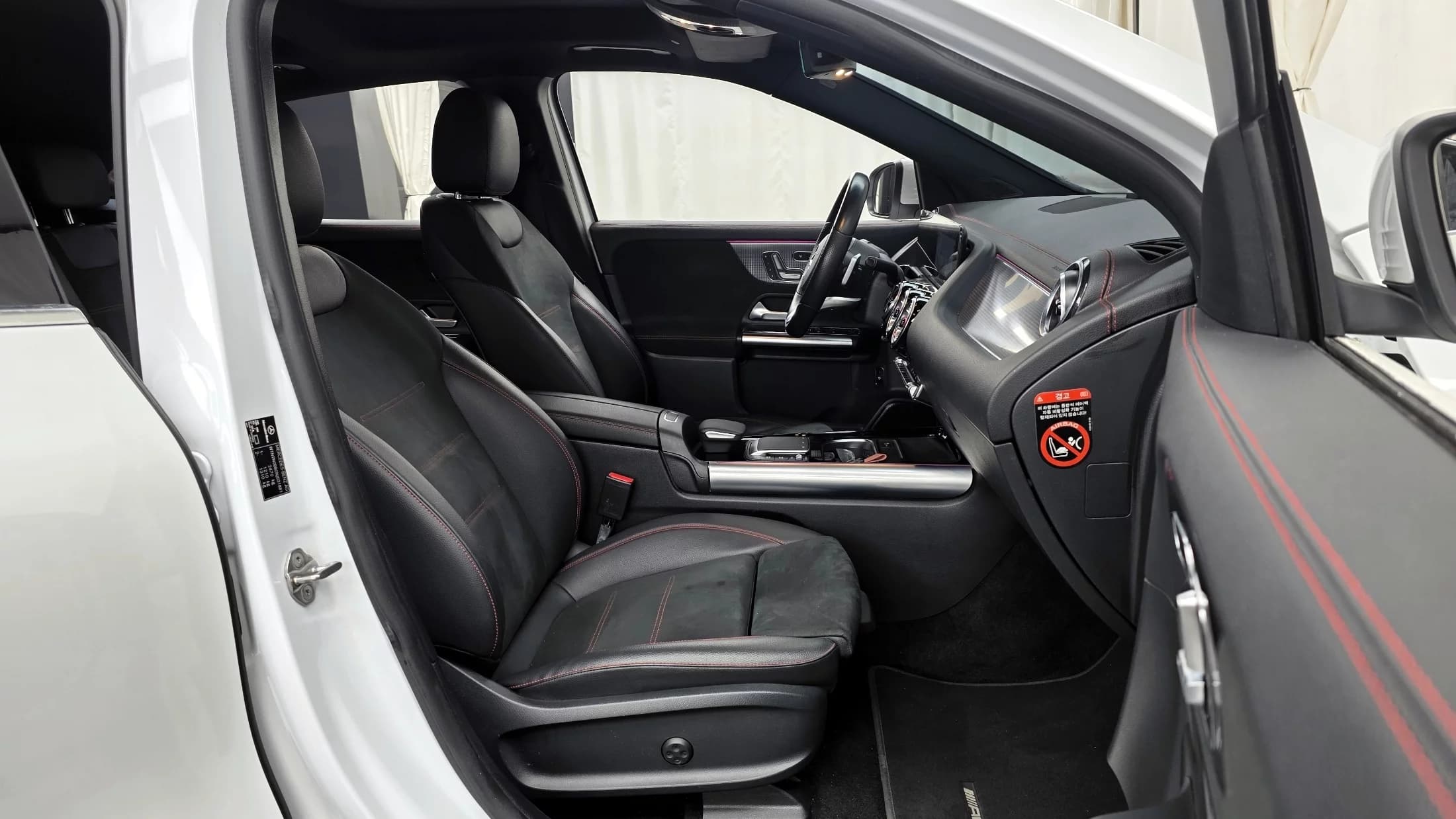 Mercedes-Benz EQA EQA250 AMG Package, электромобиль, 2022 г. 46256 км. — фото 11