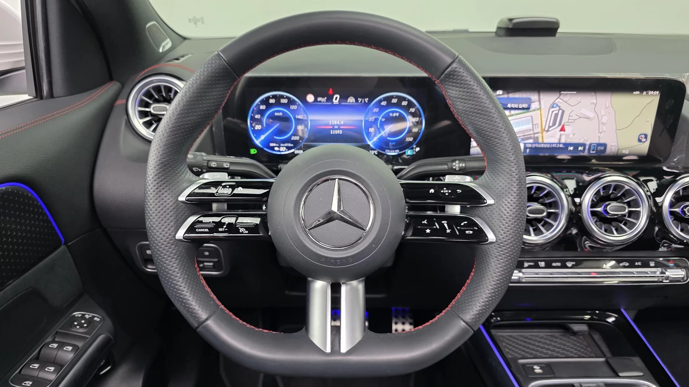 Mercedes-Benz EQA EQA250 AMG Line, электромобиль, 2024 г. 11608 км. — фото 15