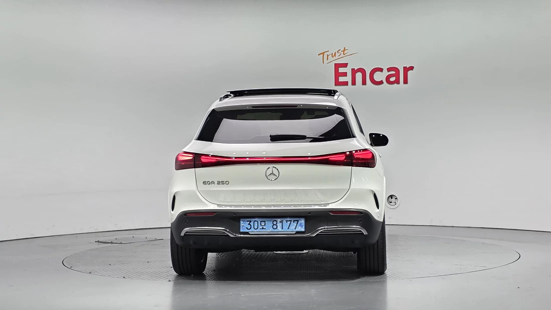 Mercedes-Benz EQA EQA250 AMG Line, электромобиль, 2024 г. 11608 км. — фото 4