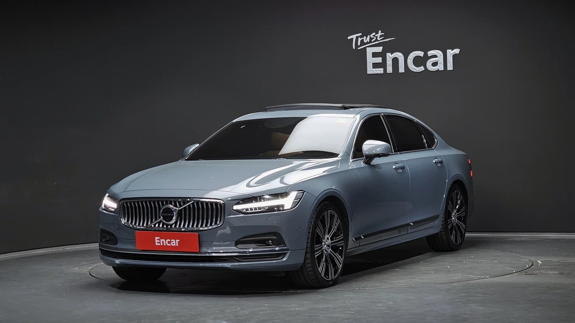 Volvo S90 B6 AWD Inscription, 2021 г. 25695 км.