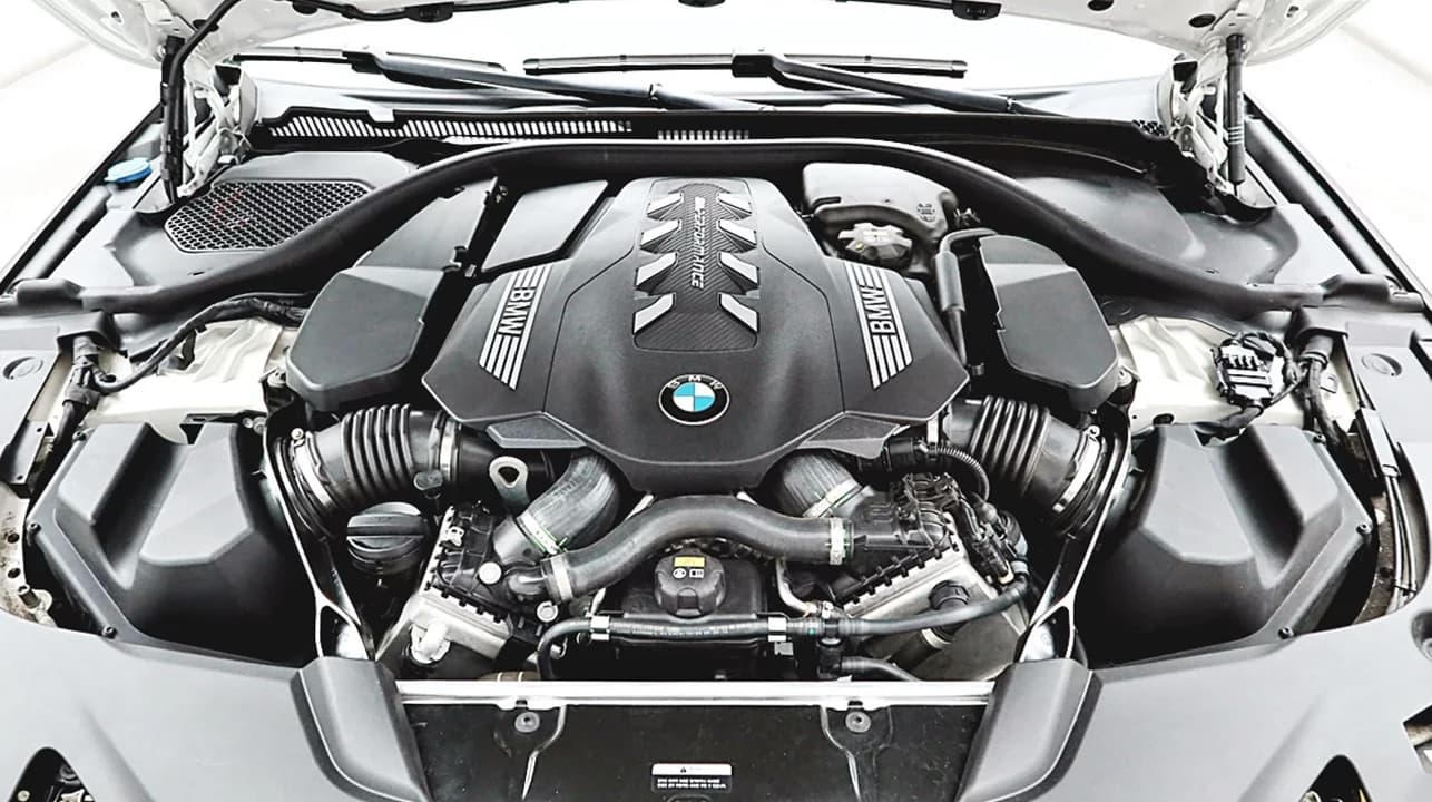 BMW 5-Series M550i xDrive, 2021 г. 99528 км. — фото 9