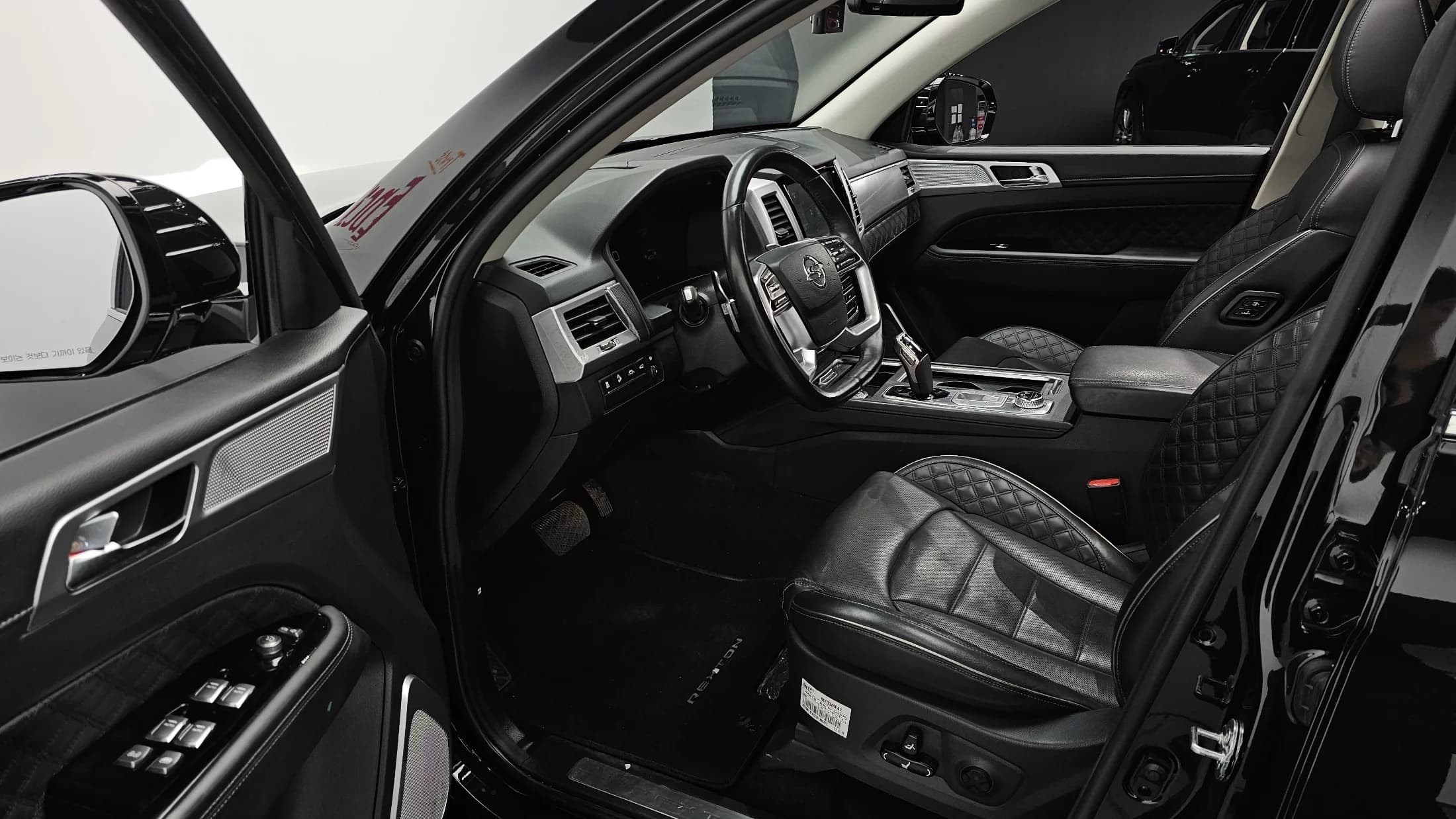 SsangYong Rexton Diesel 2.2 4WD Prestige, 2022 г. 51485 км. — фото 11