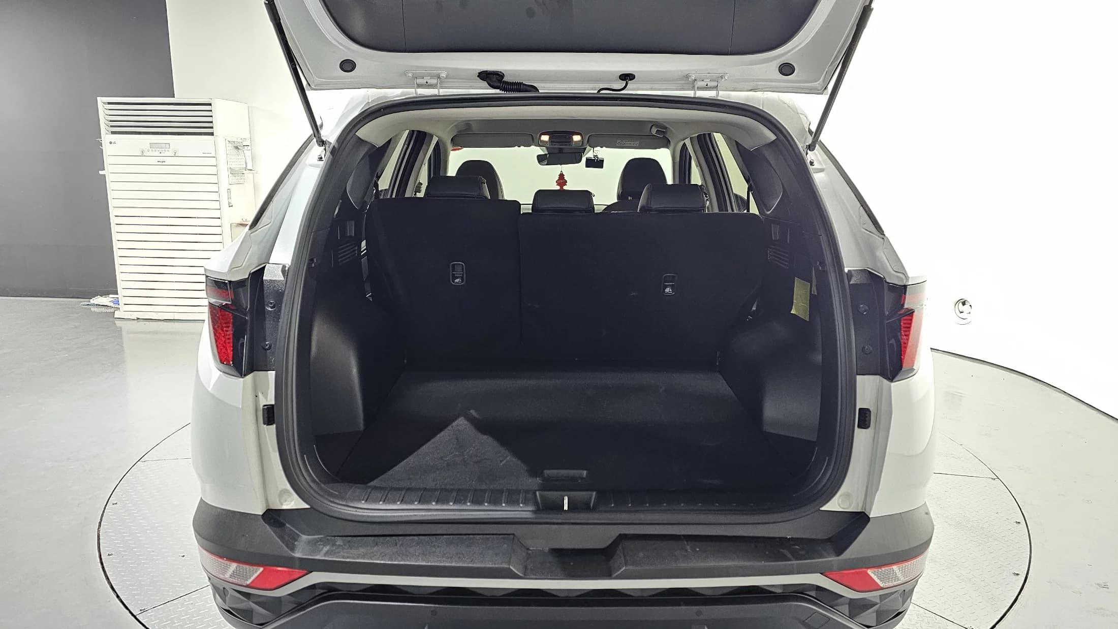 Hyundai Tucson Gasoline 1.6 Turbo 2WD Premium, 2021 г. 32675 км. — фото 20