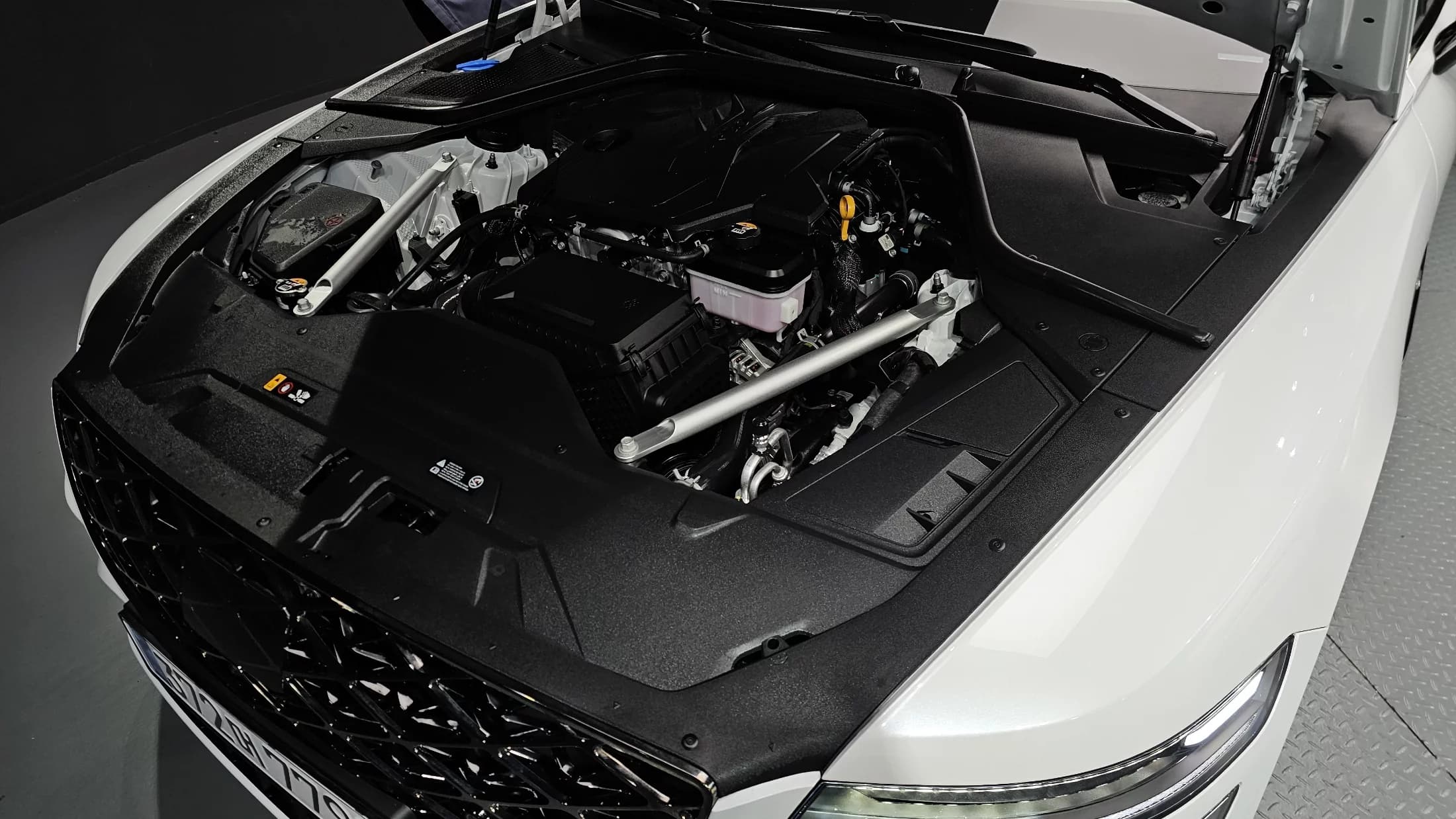 Genesis G80 Gasoline 2.5 Turbo AWD, 2025 г. 1960 км. — фото 6
