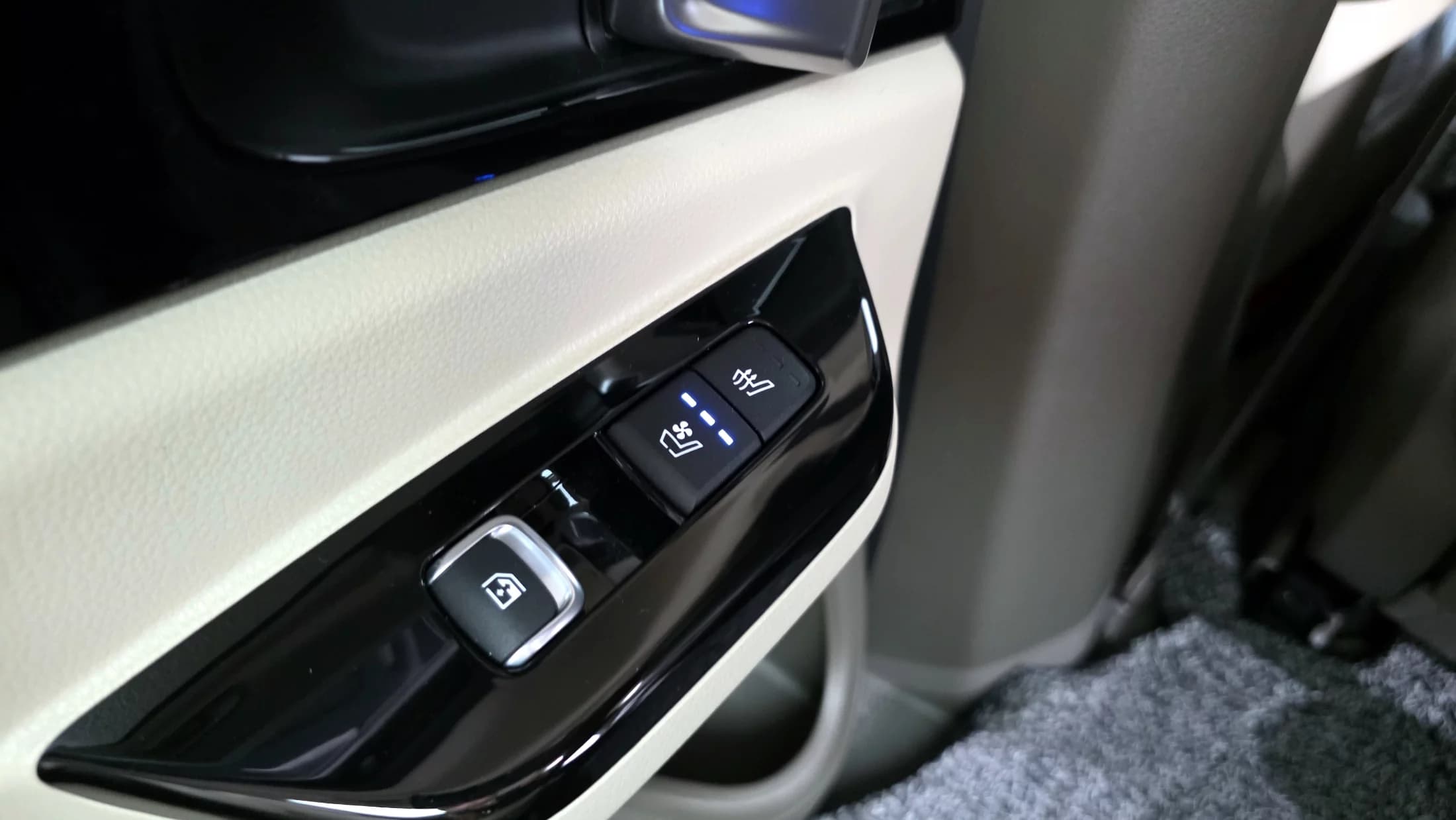 Kia Carnival 9-Seater Noblesse, 2021 г. 151147 км. — фото 18