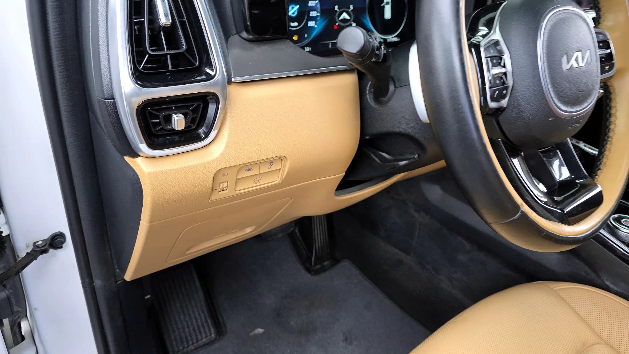 Kia Sorento Diesel 2.2 2WD Noblesse, 2022 г. 177993 км. — фото 18