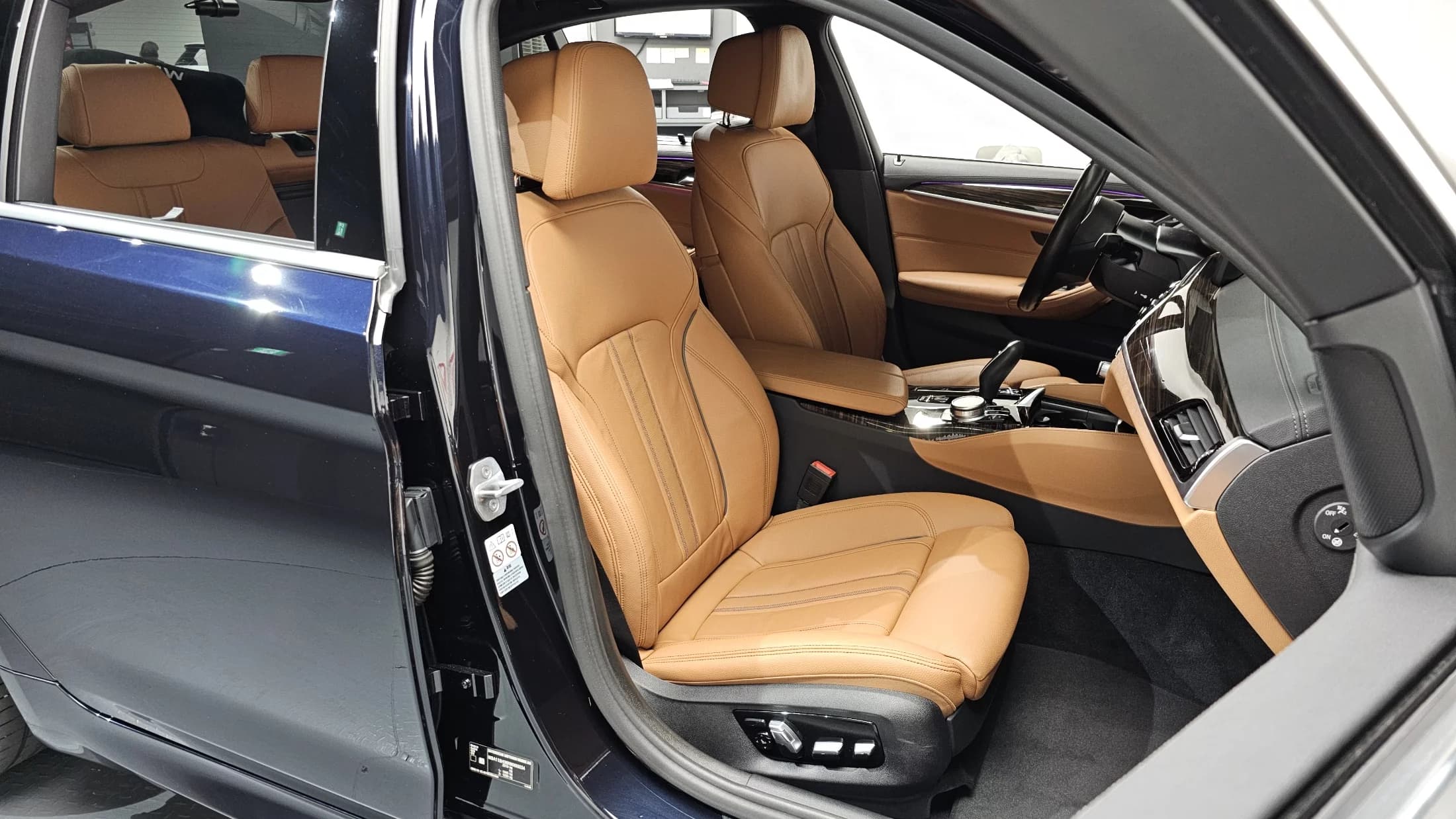 BMW 5-Series 520i M Sport, 2022 г. 43009 км. — фото 10