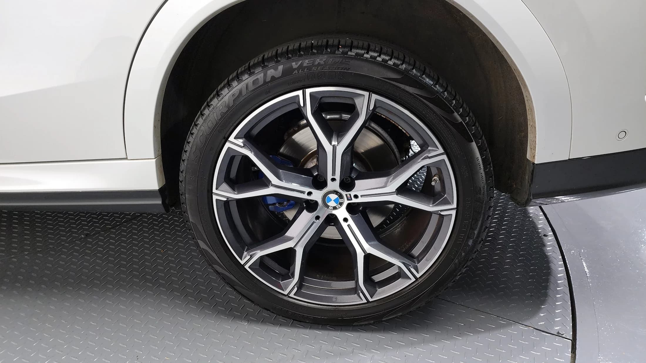 BMW X6 xDrive30d M Sport, 2022 г. 144516 км. — фото 5