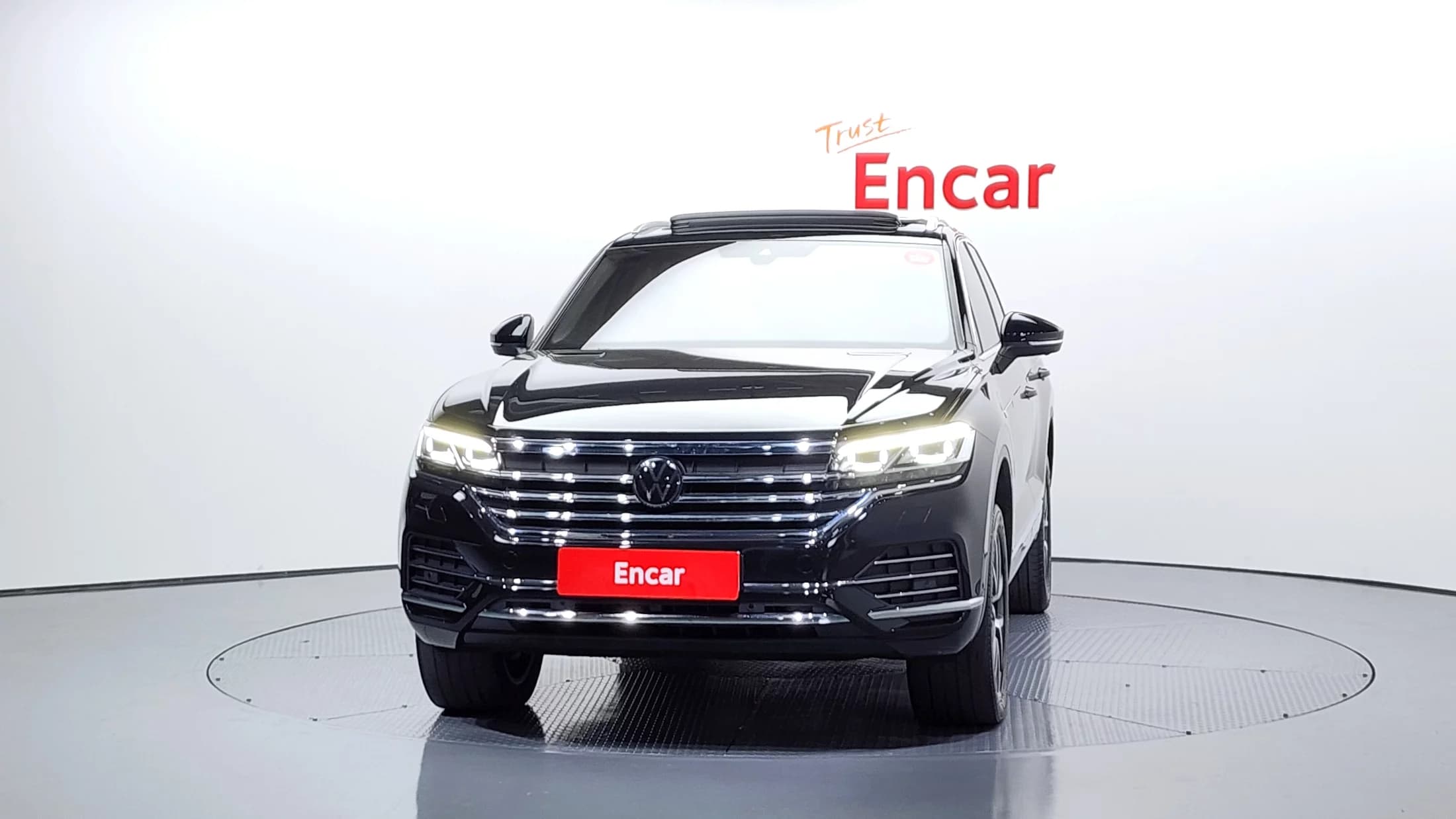 Volkswagen Touareg 3.0 TDI Prestige, 2023 г. 56111 км. — фото 3