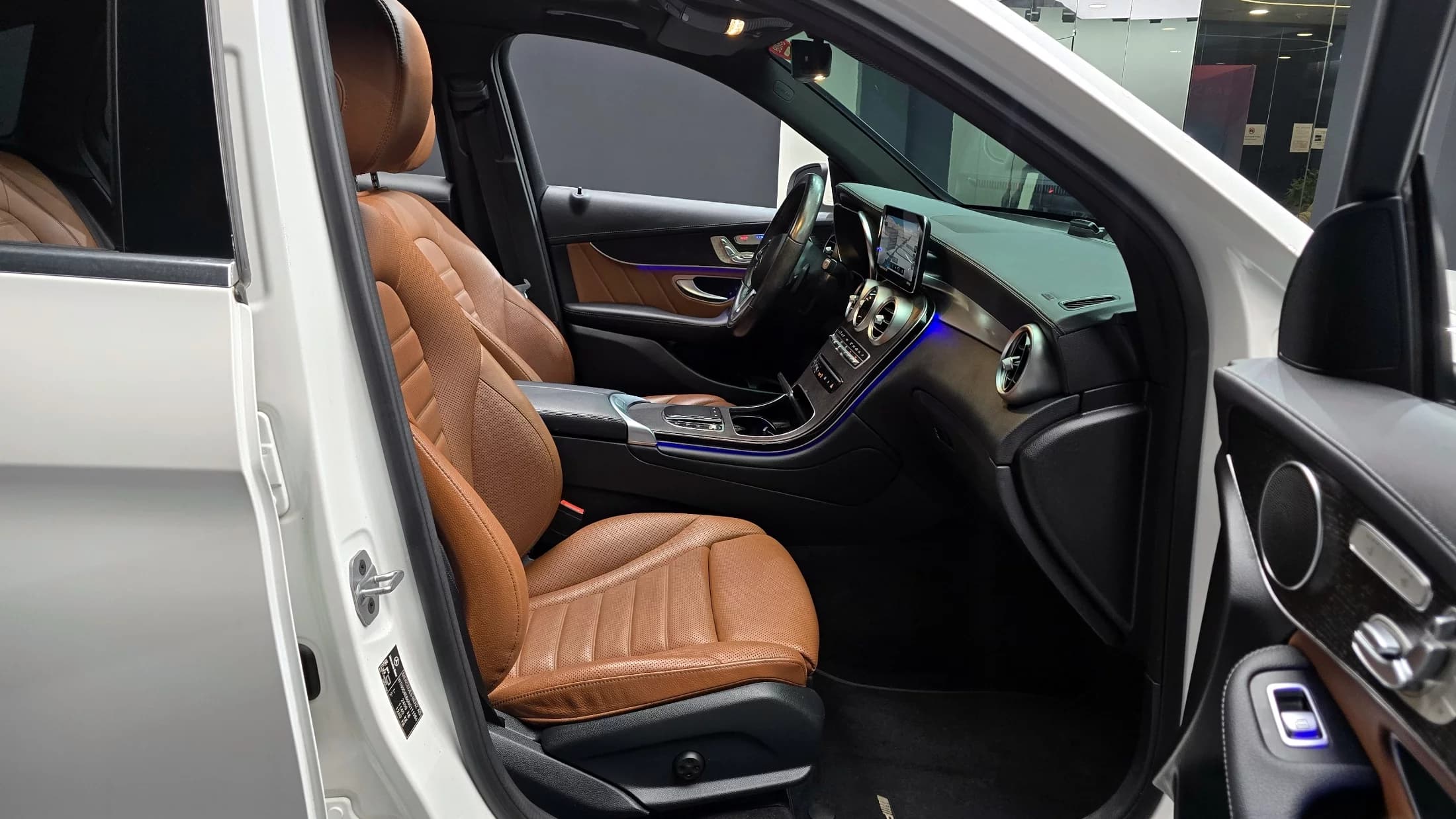 Mercedes-Benz GLC-Class GLC300 4MATIC, 2022 г. 108234 км. — фото 10