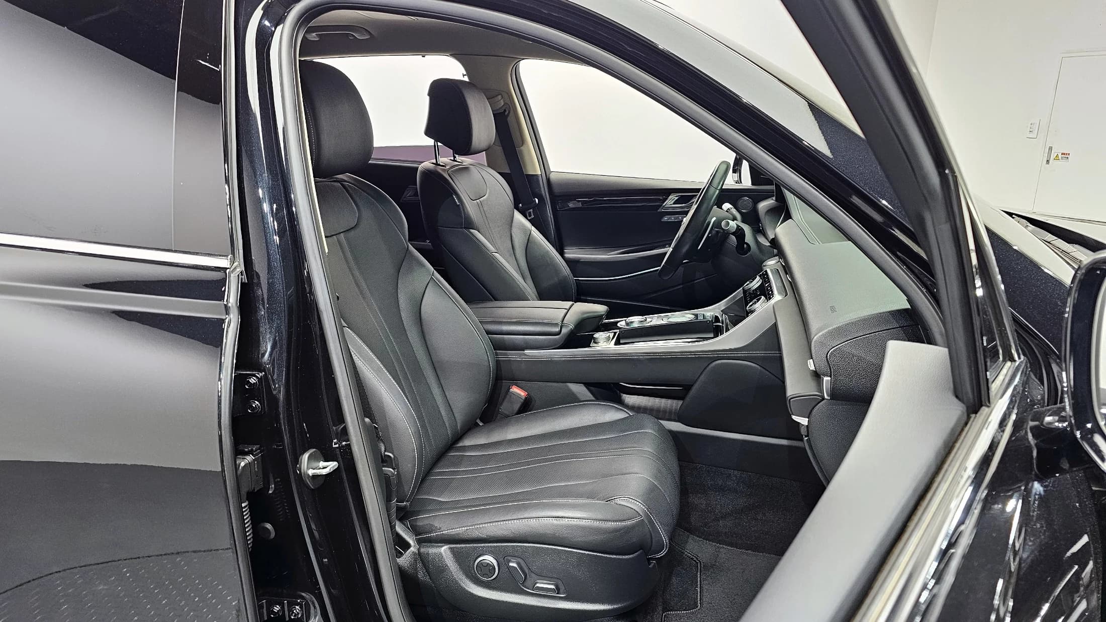 Genesis GV80 2.5T Gasoline AWD, 2021 г. 66617 км. — фото 12