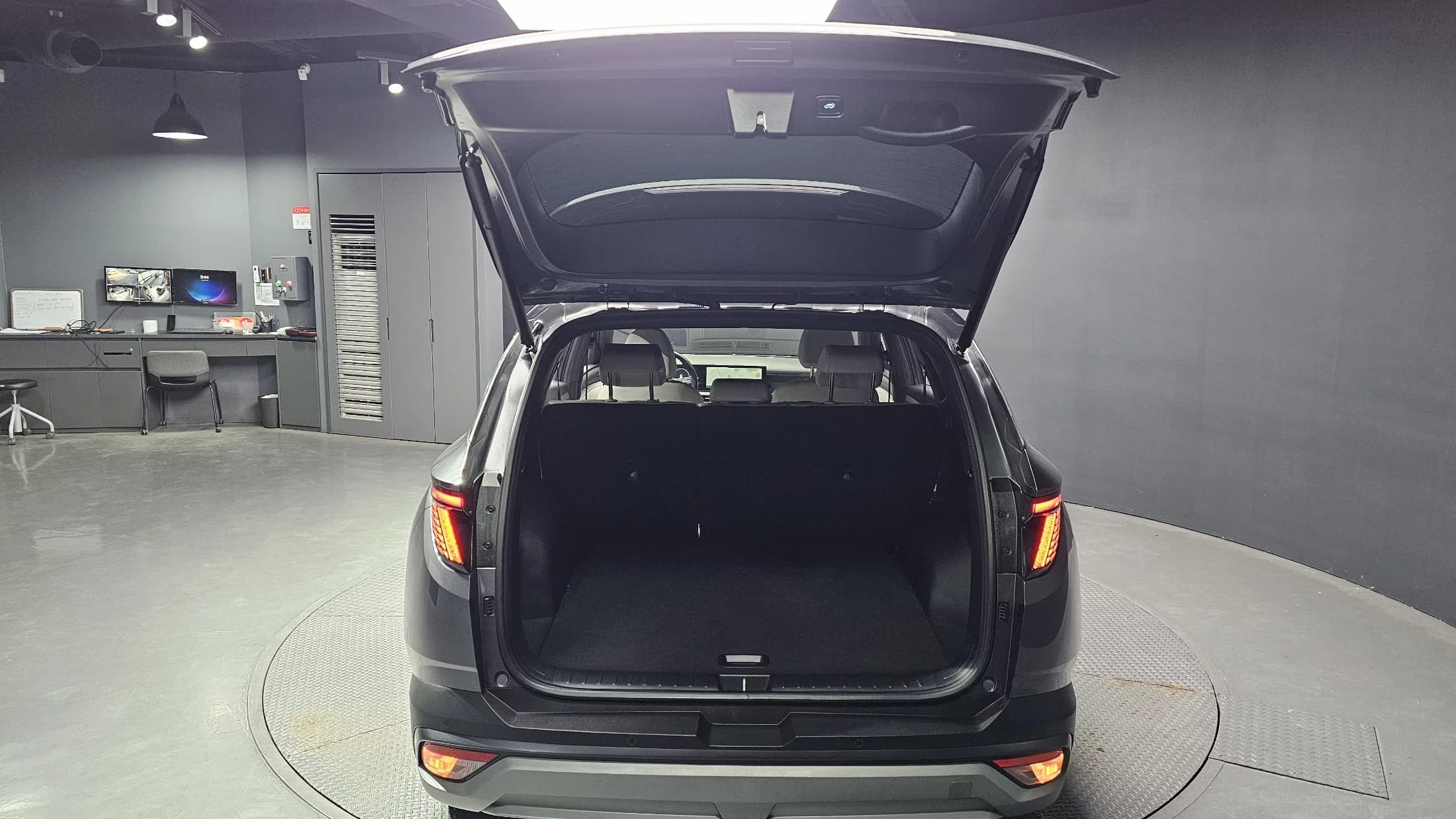 Hyundai Tucson Gasoline 1.6 Turbo 2WD Inspiration, 2024 г. 23683 км. — фото 20