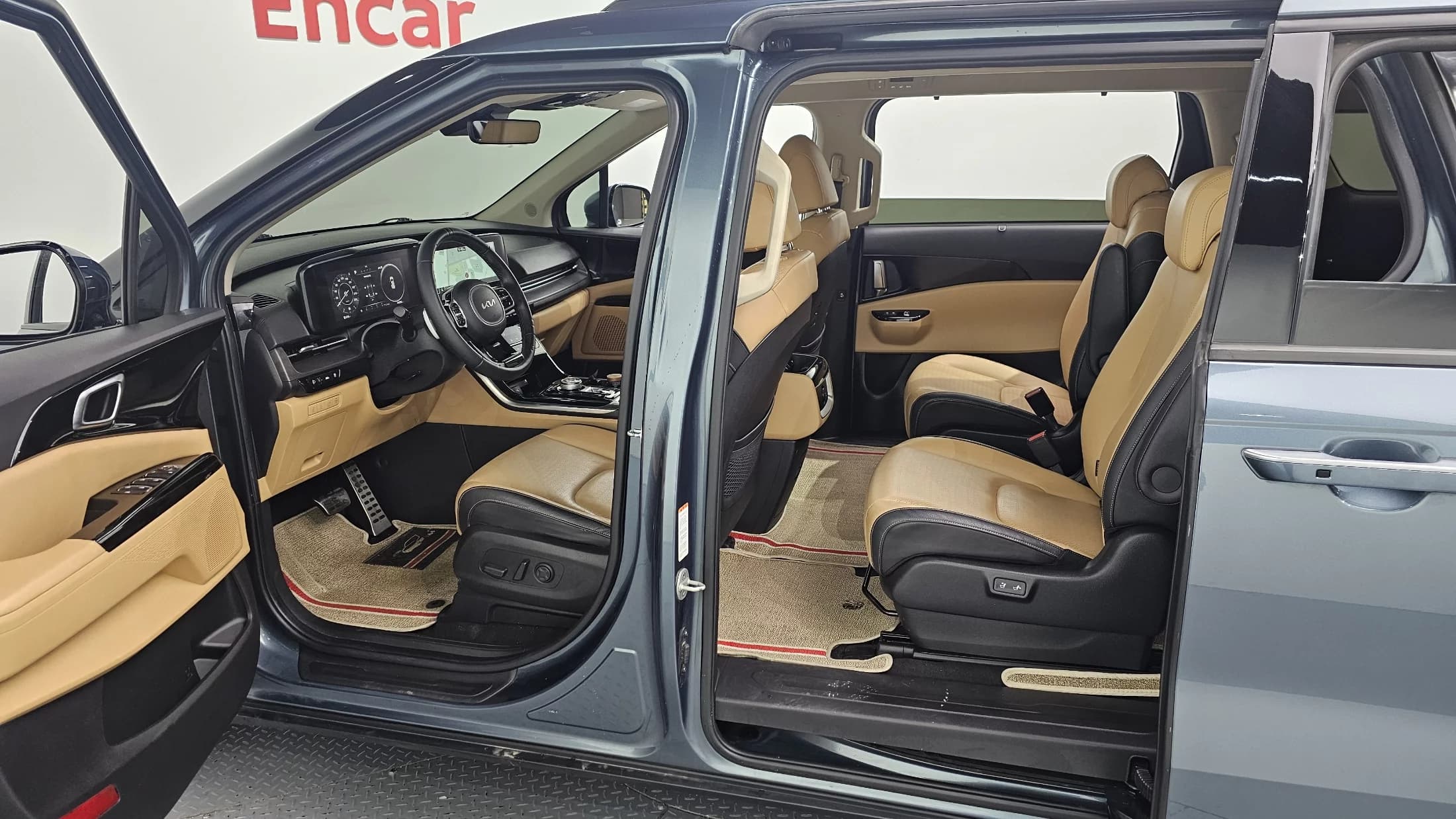 Kia Carnival 9-Seater Noblesse, 2021 г. 104724 км. — фото 11