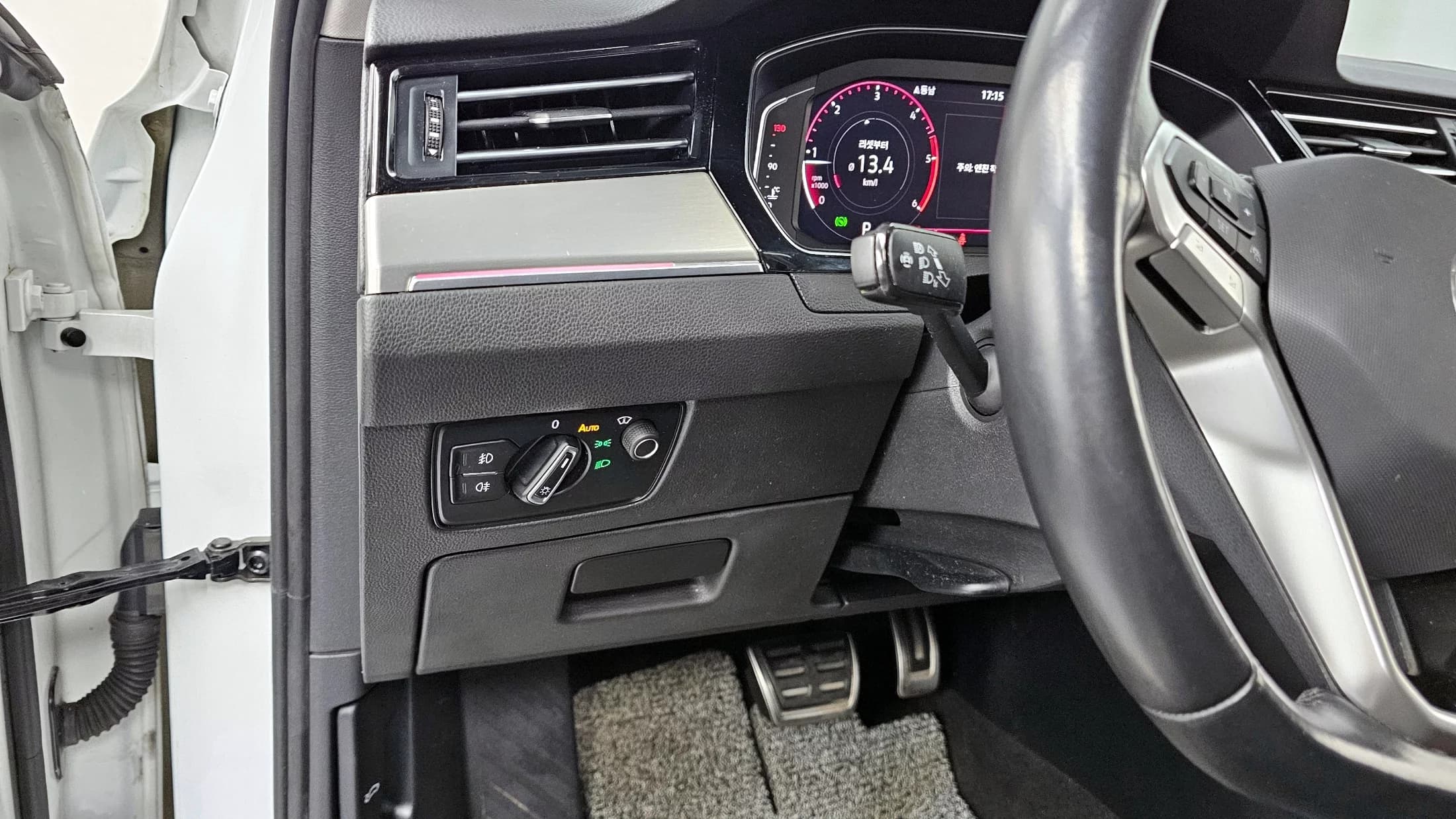 Volkswagen PASSAT 2.0 TDI Prestige, 2022 г. 81432 км. — фото 16