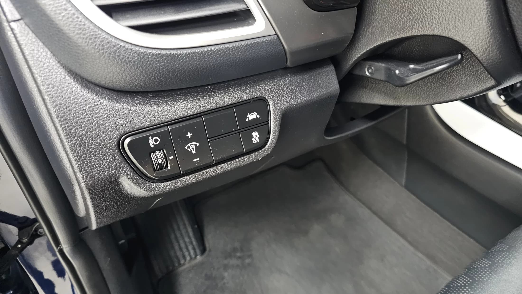 Kia Seltos Gasoline 1.6 Turbo 2WD Prestige, 2021 г. 28149 км. — фото 14
