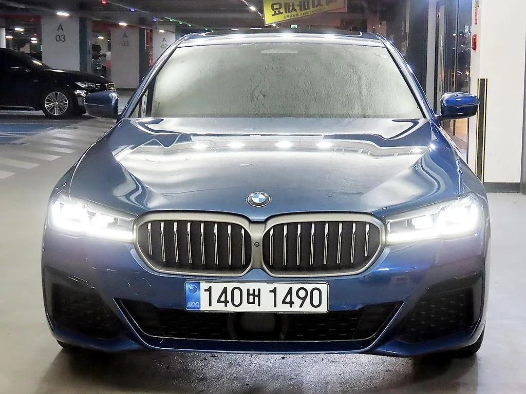 BMW 5-Series 530e M Sport, гибрид, 2021 г. 84107 км. — фото 2