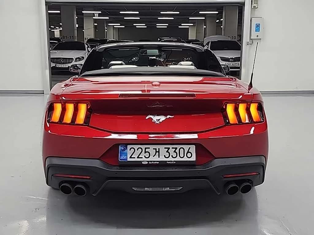 Ford MUSTANG 2.3 Ecoboost Premium Convertible, 2024 г. 4342 км. — фото 3