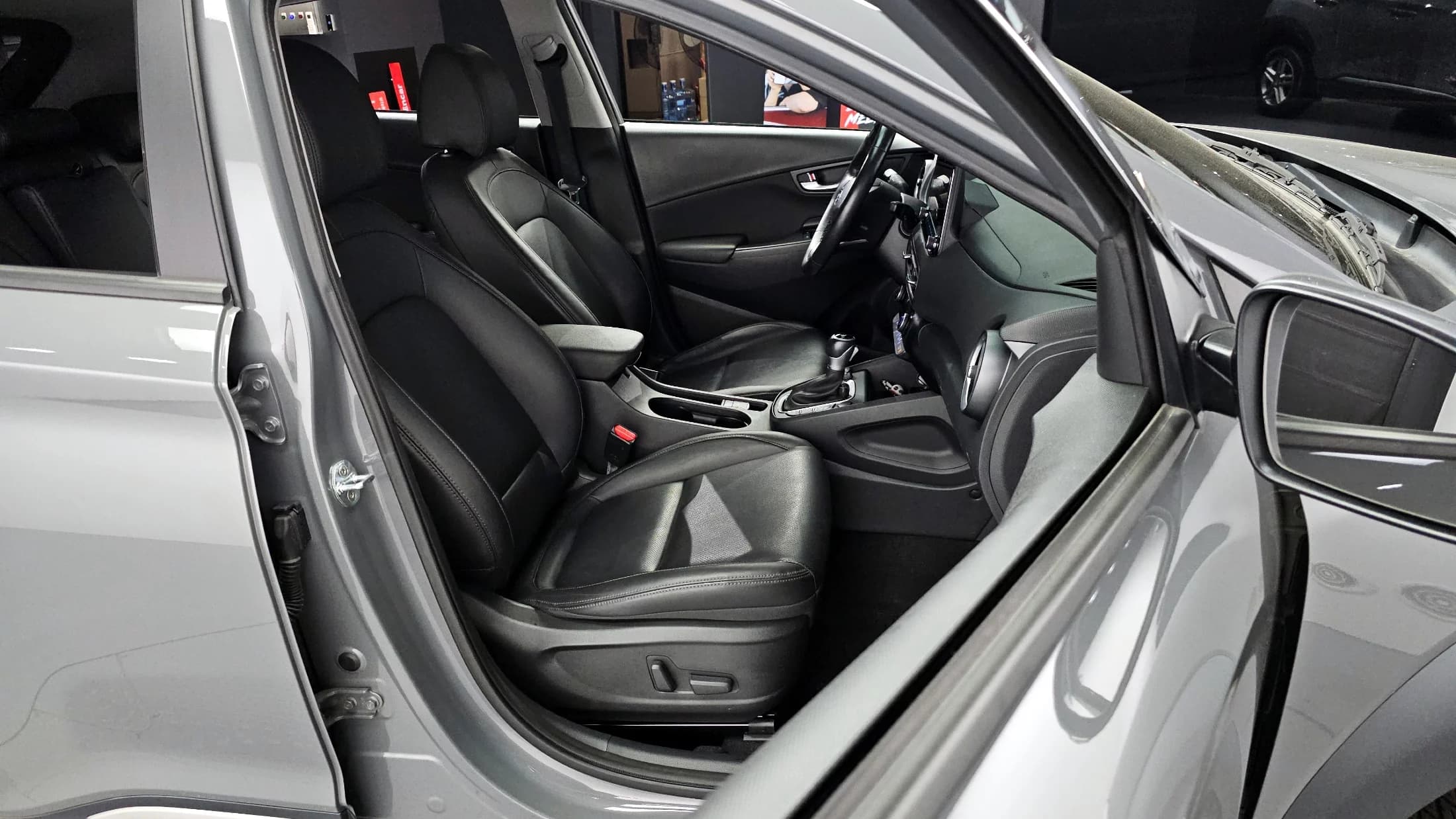 Hyundai Kona Gasoline 2.0 2WD Modern, 2022 г. 50016 км. — фото 12