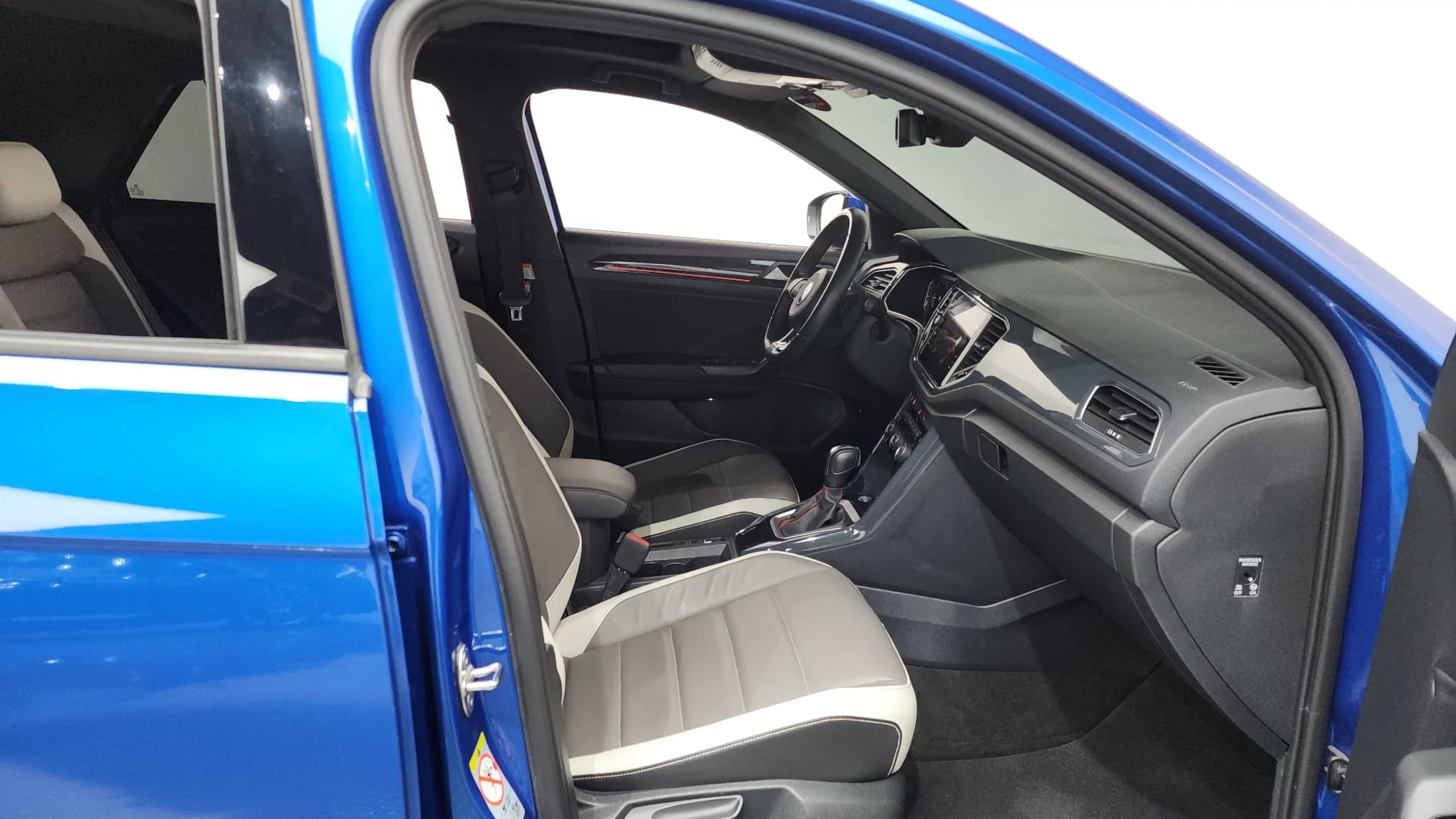 Volkswagen T-ROC 2.0 TDI Prestige, 2021 г. 40922 км. — фото 11