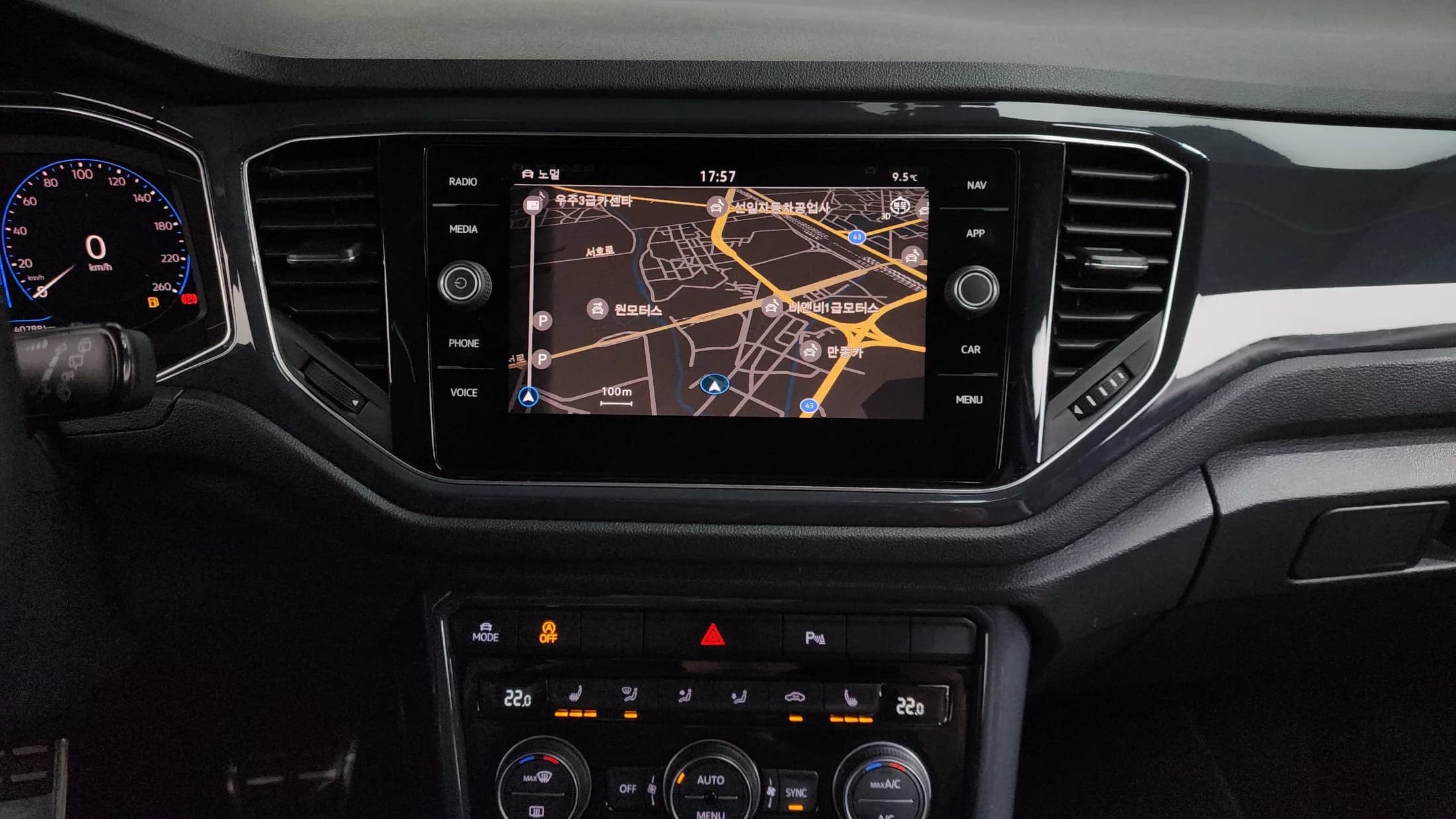 Volkswagen T-ROC 2.0 TDI Prestige, 2021 г. 40922 км. — фото 15