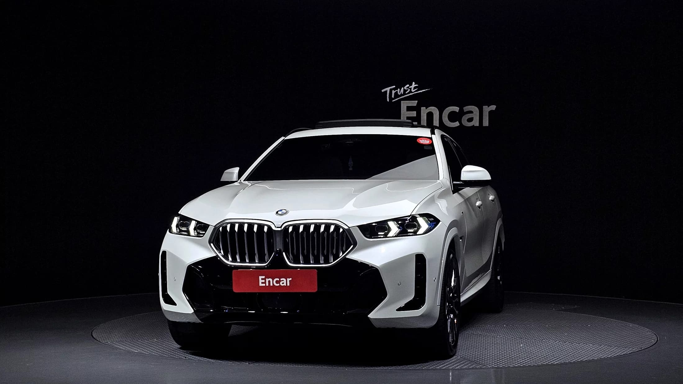 BMW X6 xDrive40i M Sport, 2024 г. 23975 км. — фото 3
