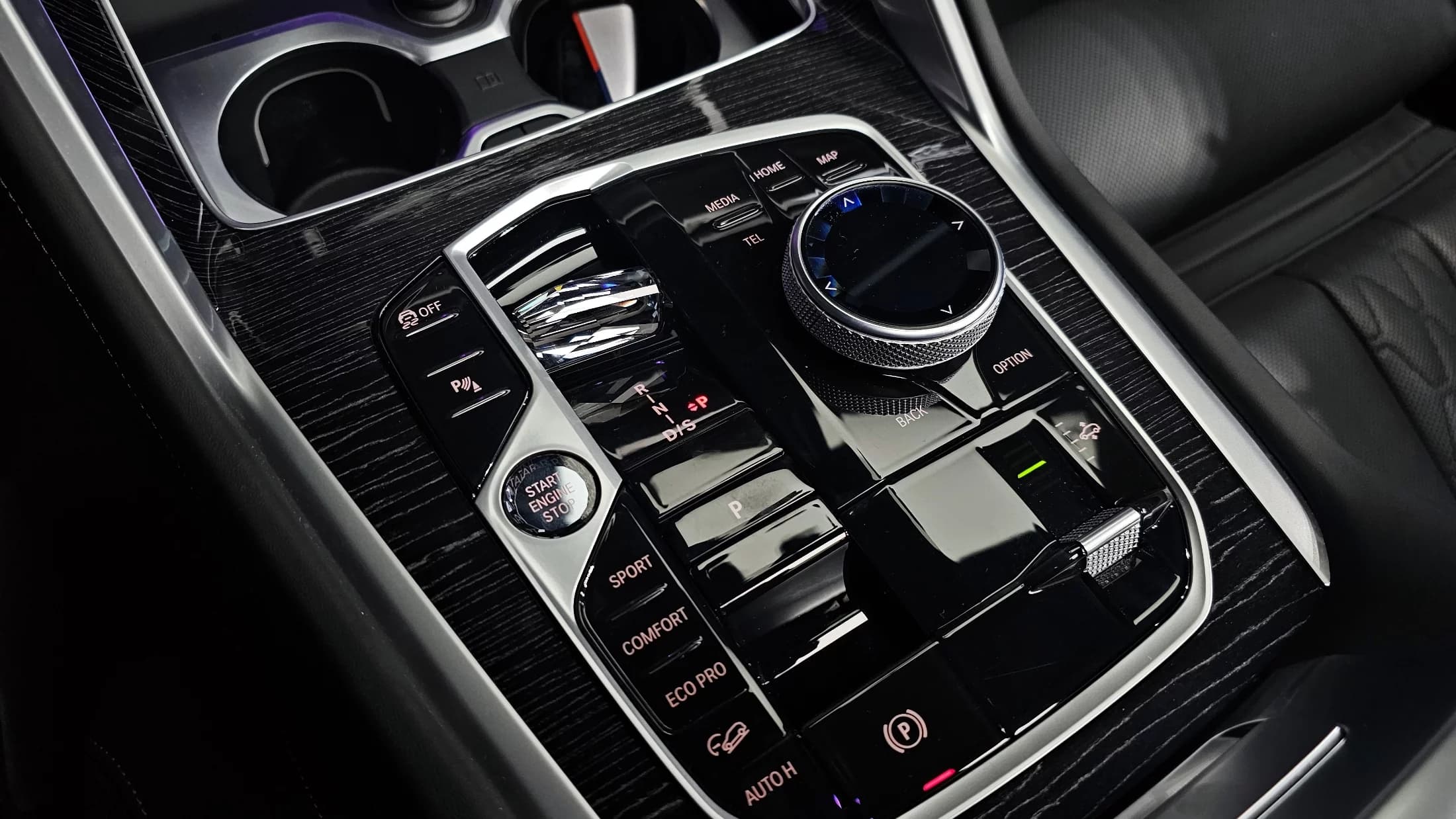 BMW X6 xDrive40i M Sport, 2024 г. 23975 км. — фото 9