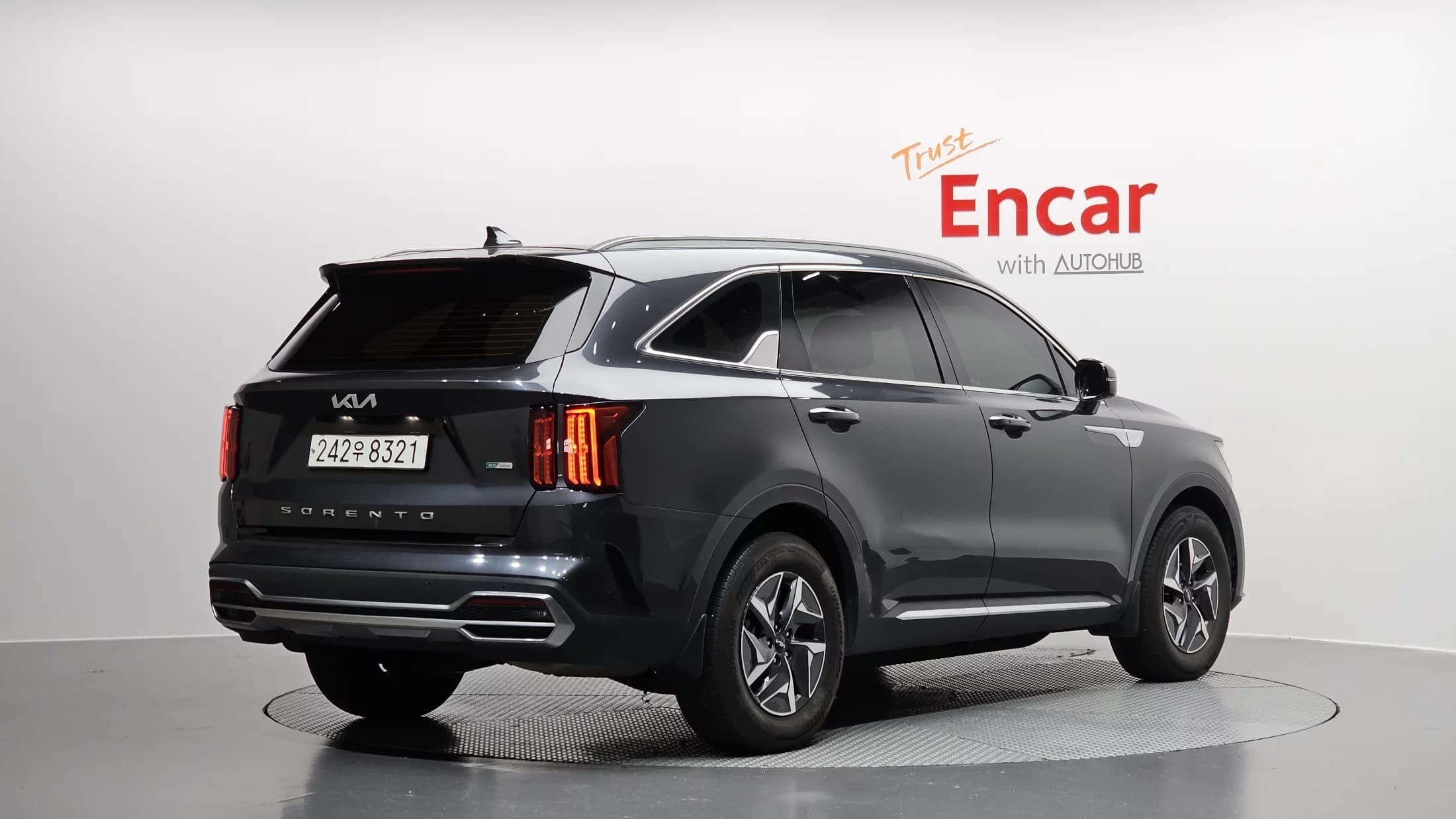 Kia Sorento HEV 1.6 2WD Prestige, гибрид, 2022 г. 48330 км. — фото 2