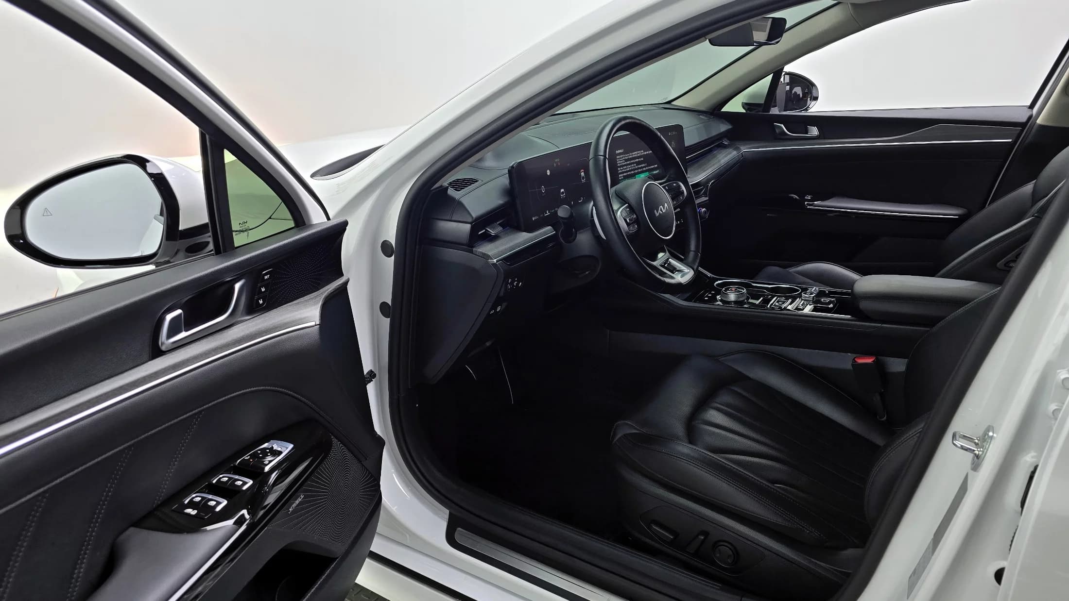 Kia K5 (Киа Оптима) Signature, гибрид, 2024 г. 29467 км. — фото 10