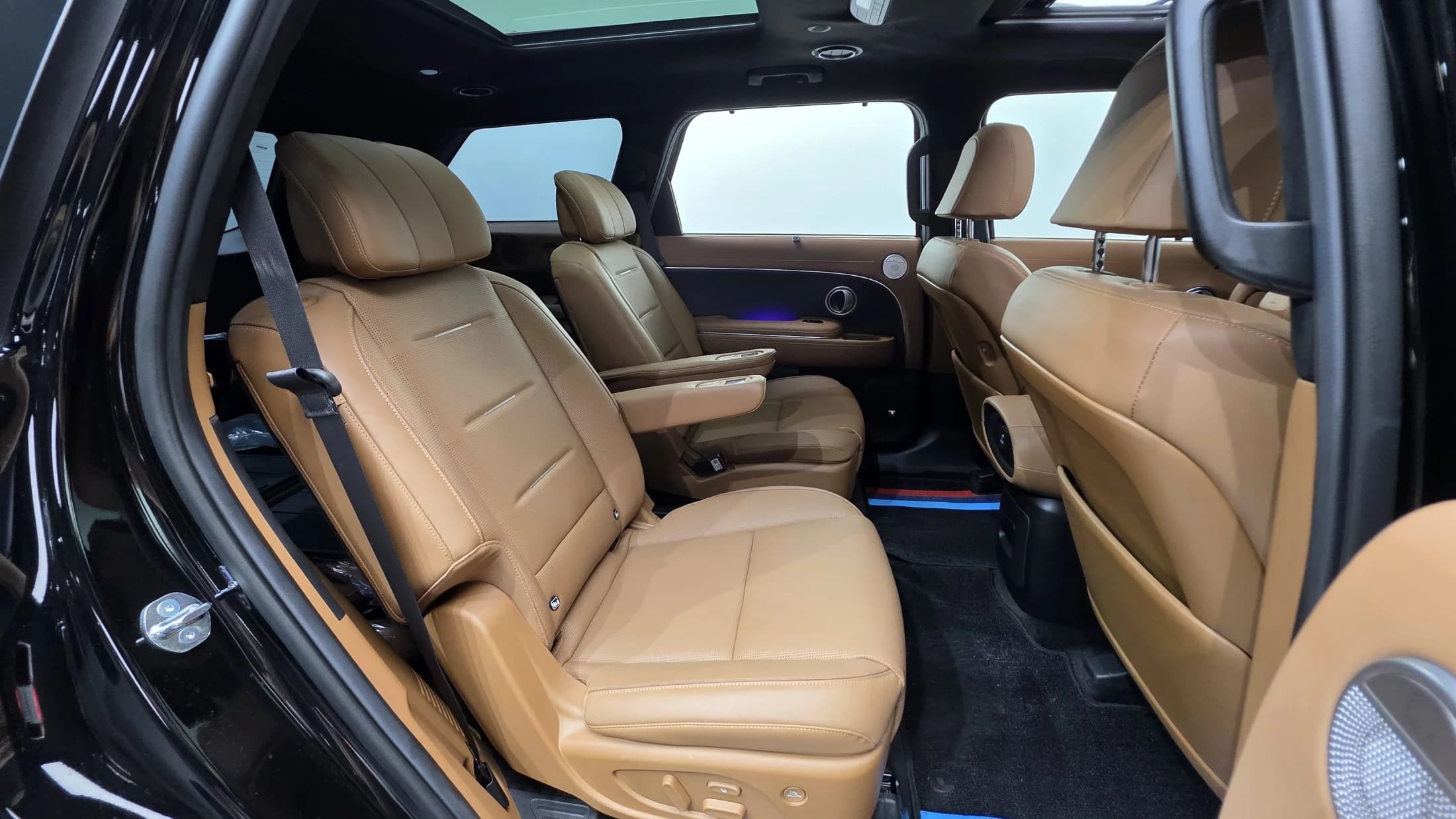 Hyundai Palisade Gasoline 2.5T 4WD 7-Seater Calligraphy, 2025 г. 7139 км. — фото 19