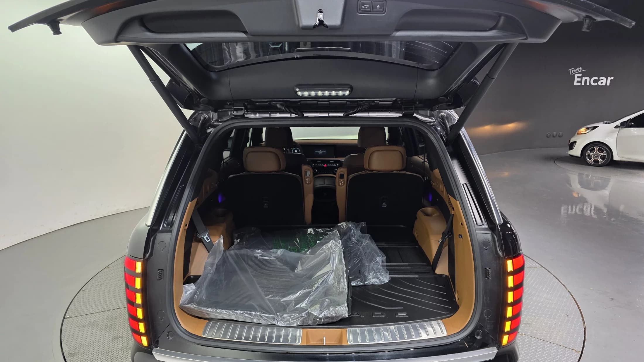 Hyundai Palisade Gasoline 2.5T 4WD 7-Seater Calligraphy, 2025 г. 7139 км. — фото 20