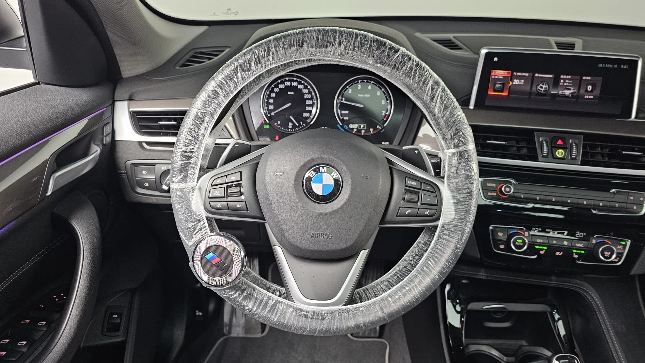 BMW X1 xDrive 20i xLine, 2021 г. 53381 км. — фото 13