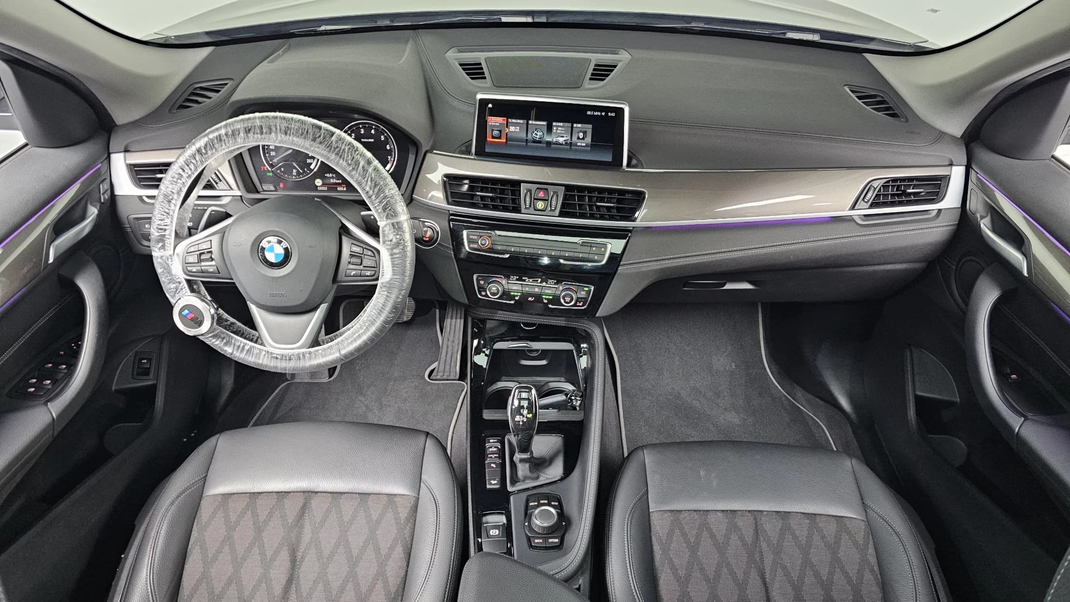 BMW X1 xDrive 20i xLine, 2021 г. 53381 км. — фото 7
